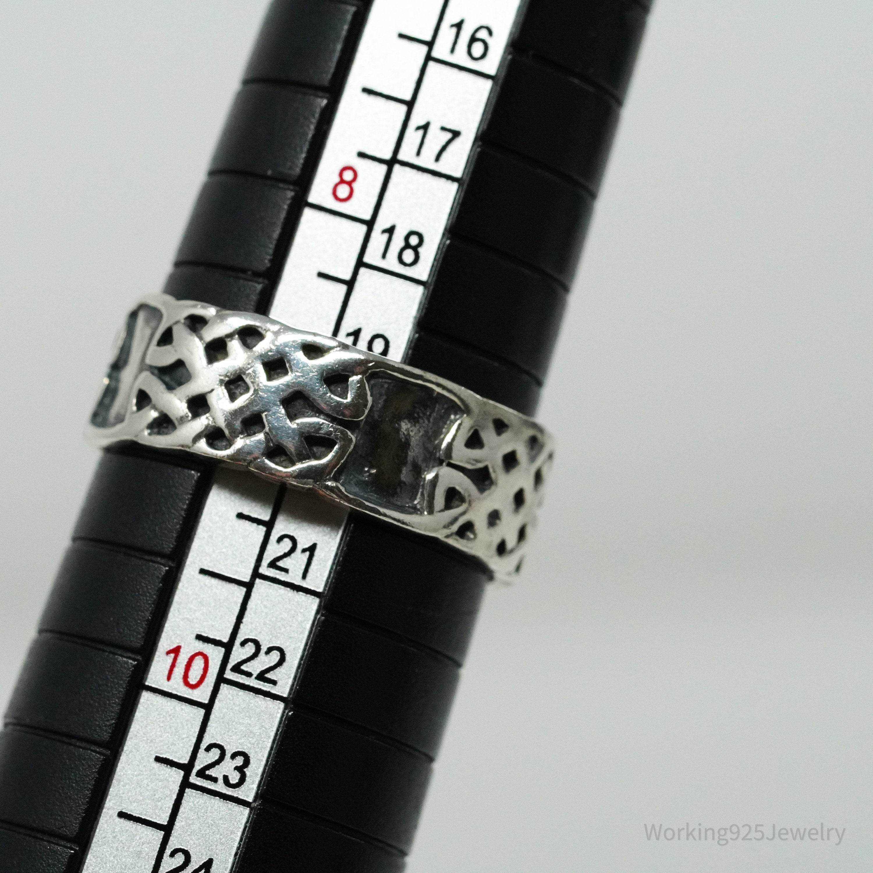 Vintage Celtic Knot Design Sterling Silver Band Ring - Size 9