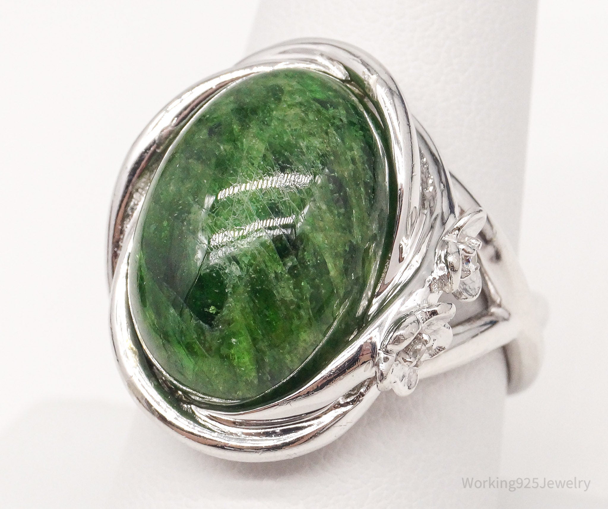 Vintage Natural Green Chrome Diopside Cubic Zirconia Sterling Silver Ring SZ 8.5