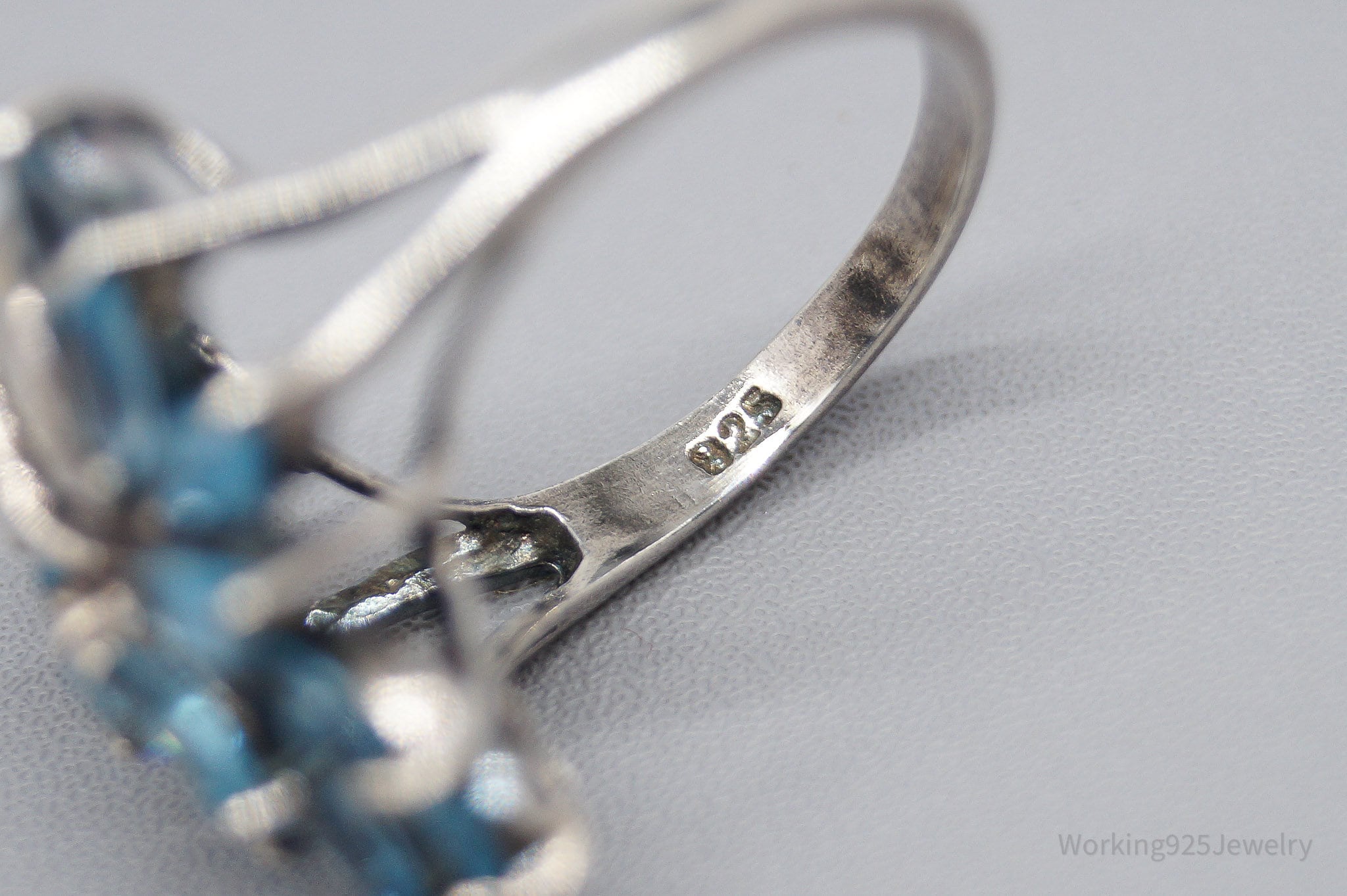 Vintage Blue Topaz Sterling Silver Ring - Size 6.25