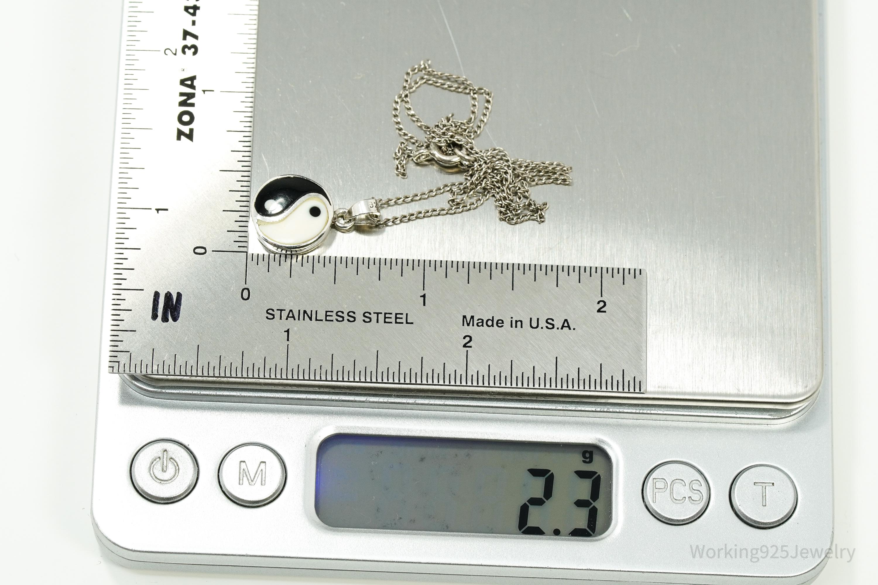 Vintage Black & White Onyx Inlay Yin Yang Sterling Silver Necklace 16"