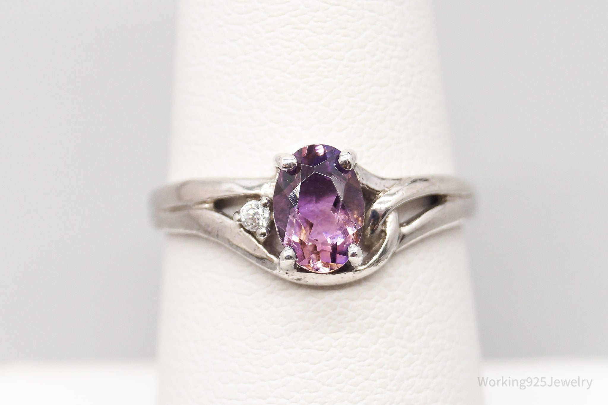 Vintage Amethyst Cubic Zirconia Sterling Silver Ring - Size 7