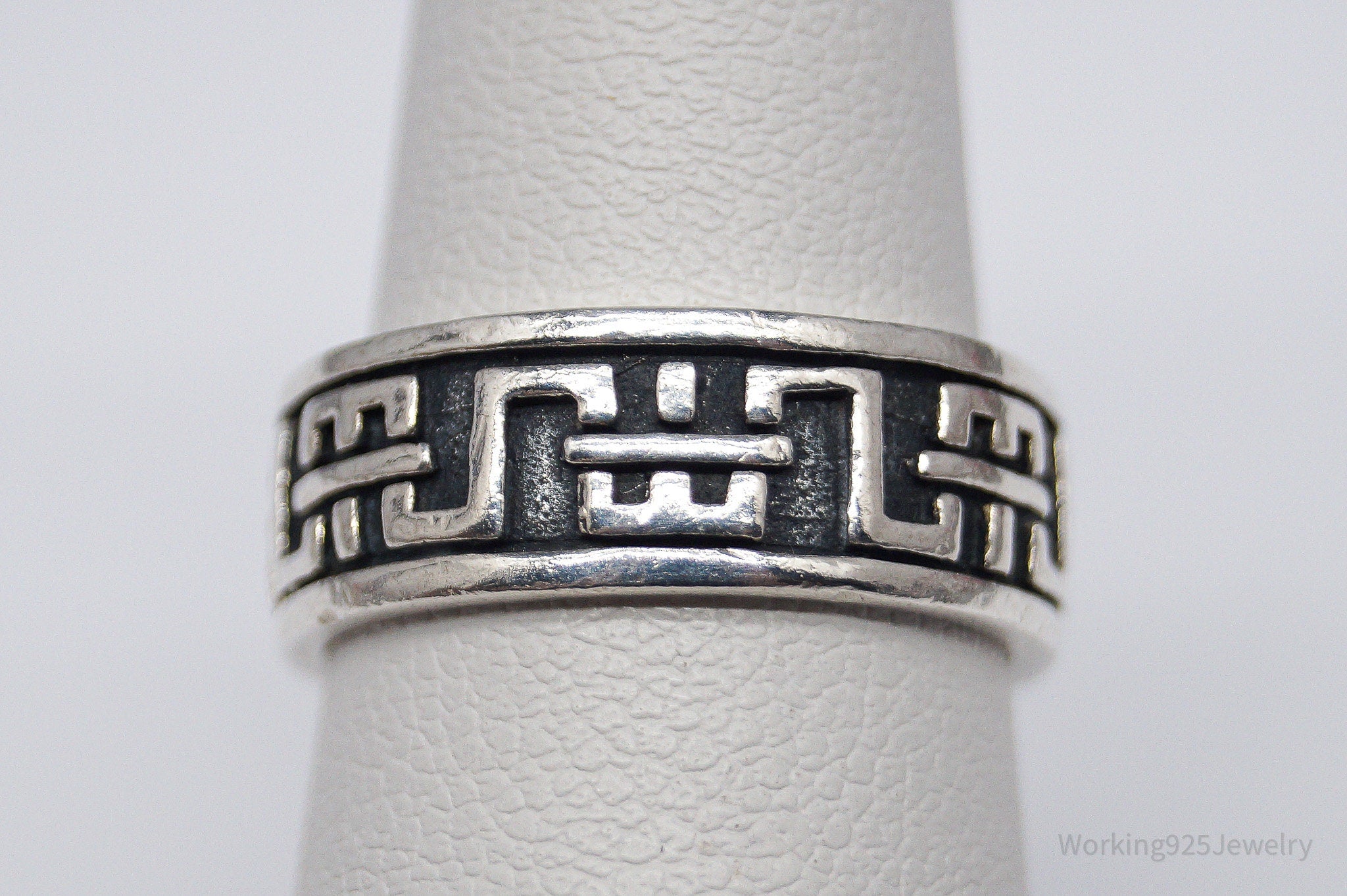 Vintage Aztec Motif Sterling Silver Band Ring - Size 5.5