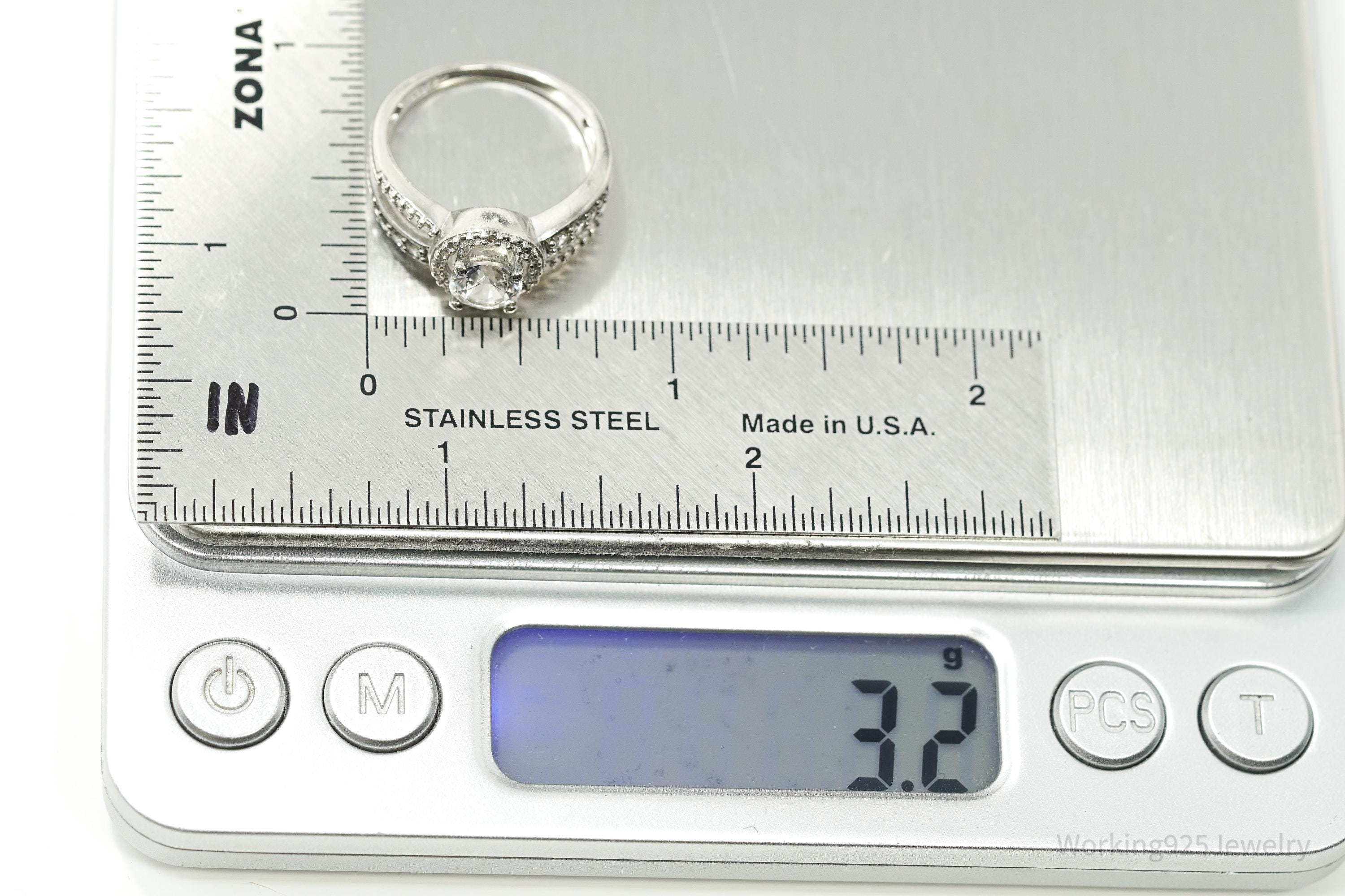 Vintage Cubic Zirconia Sterling Silver Ring - Size 7