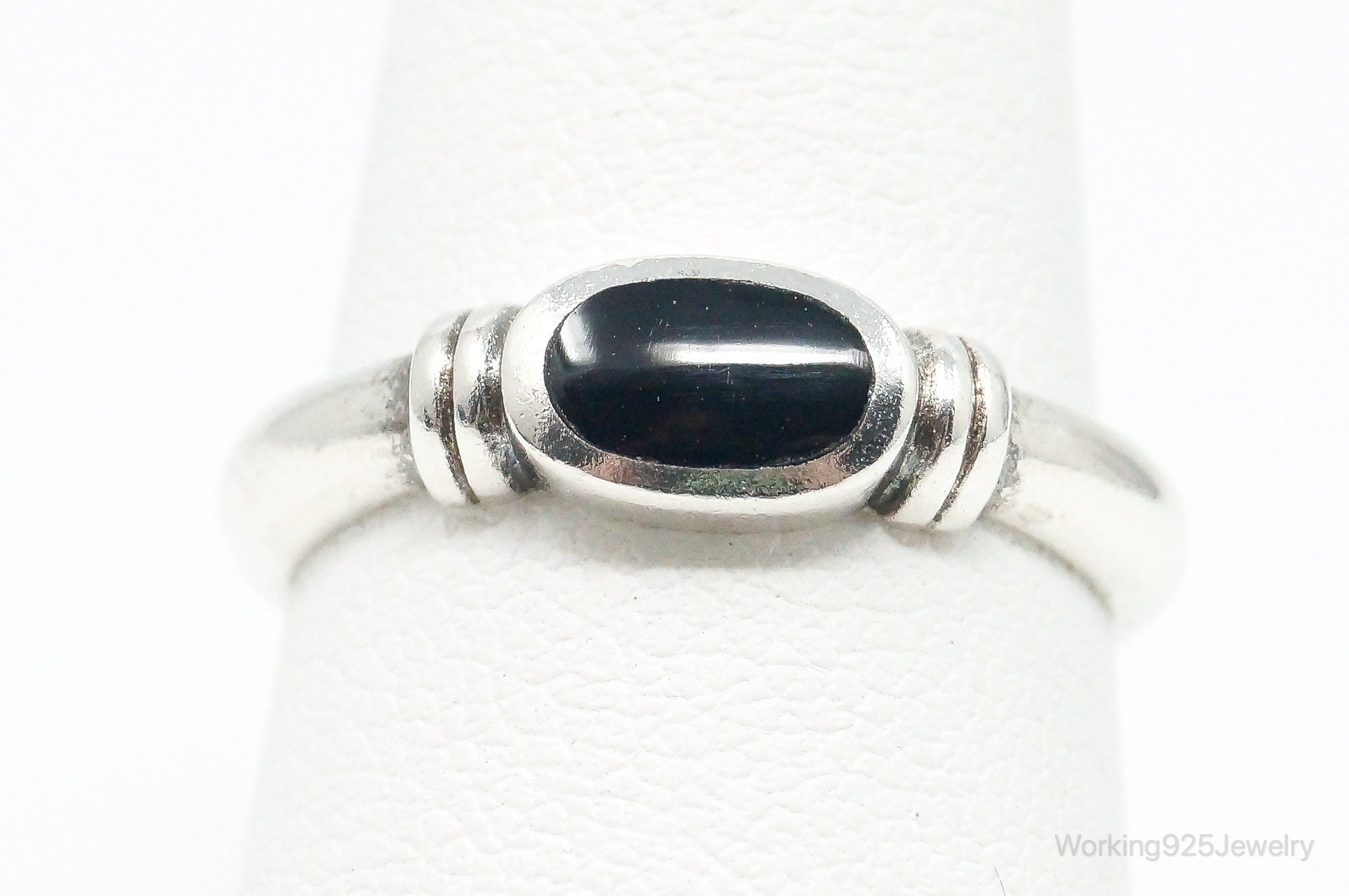 Vintage Modern Black Onyx Sterling Silver Ring - Size 7