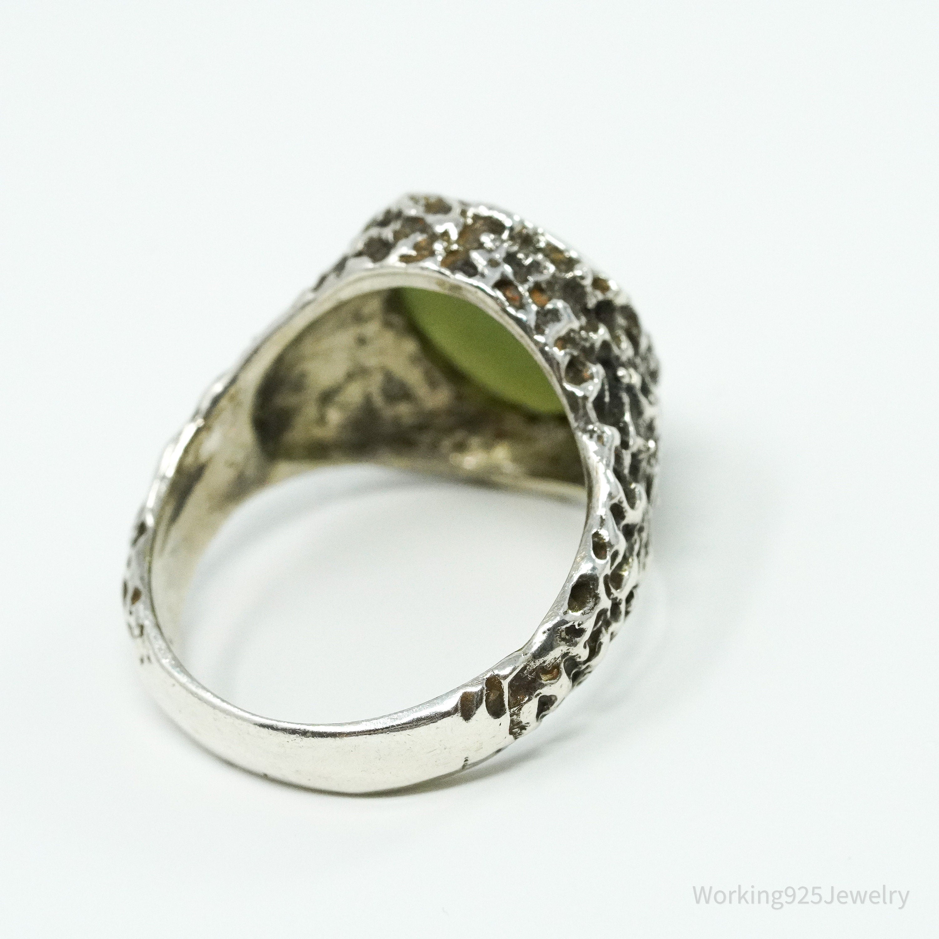 Vintage Brutalist Modernist Green Jade Silver Ring - Size 8.75