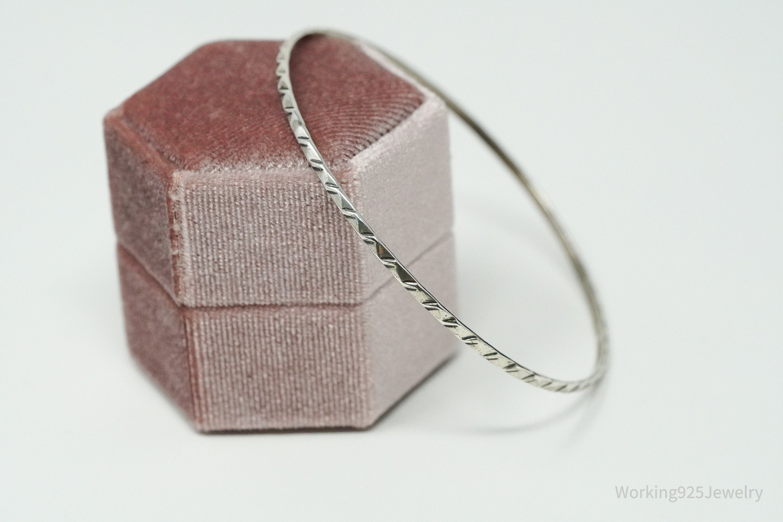 Vintage Designer JewelArt Art Deco Sterling Silver Bangle Bracelet 8"