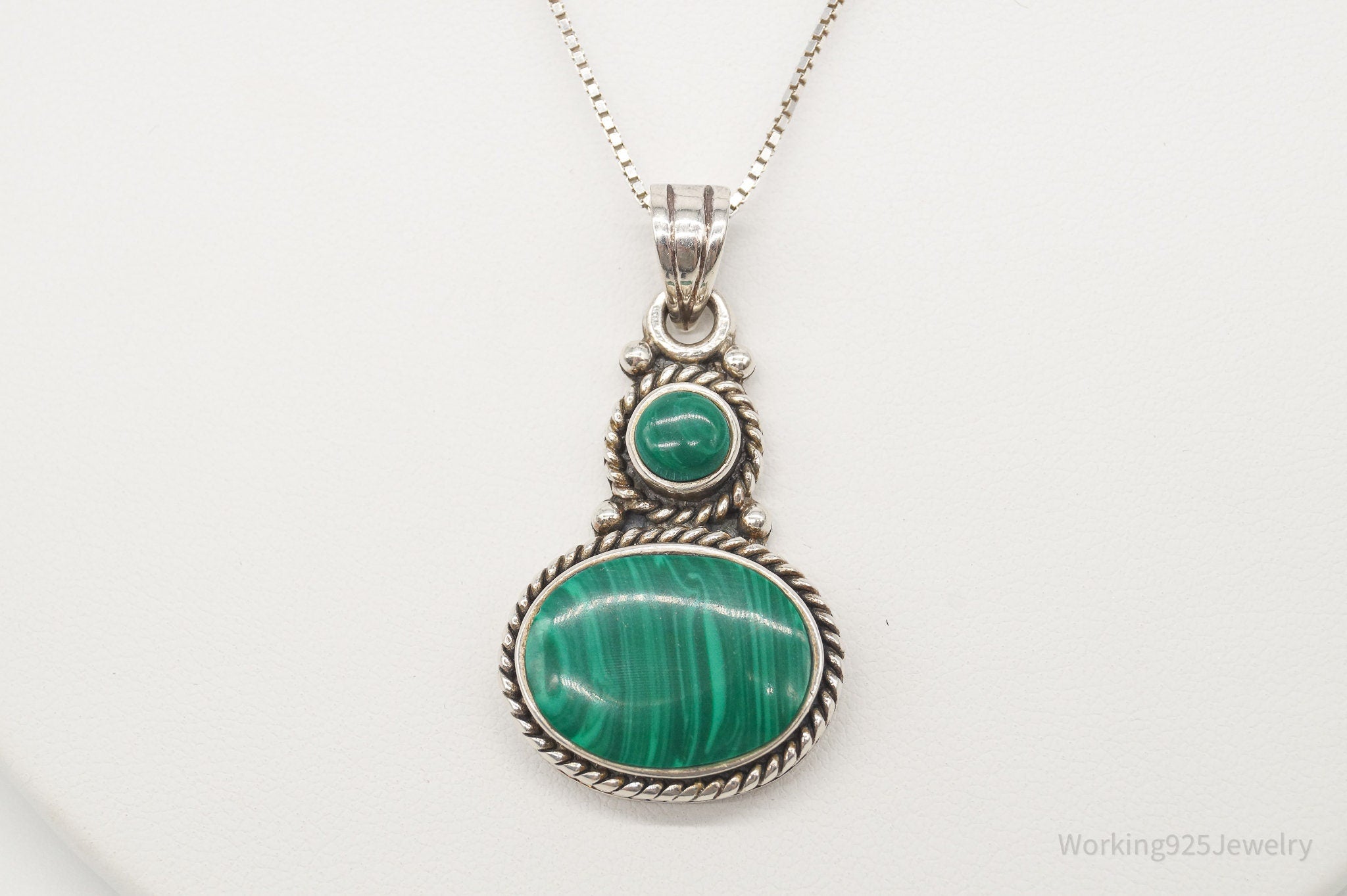 Vintage Large Malachite Southwestern Sterling Silver Necklace