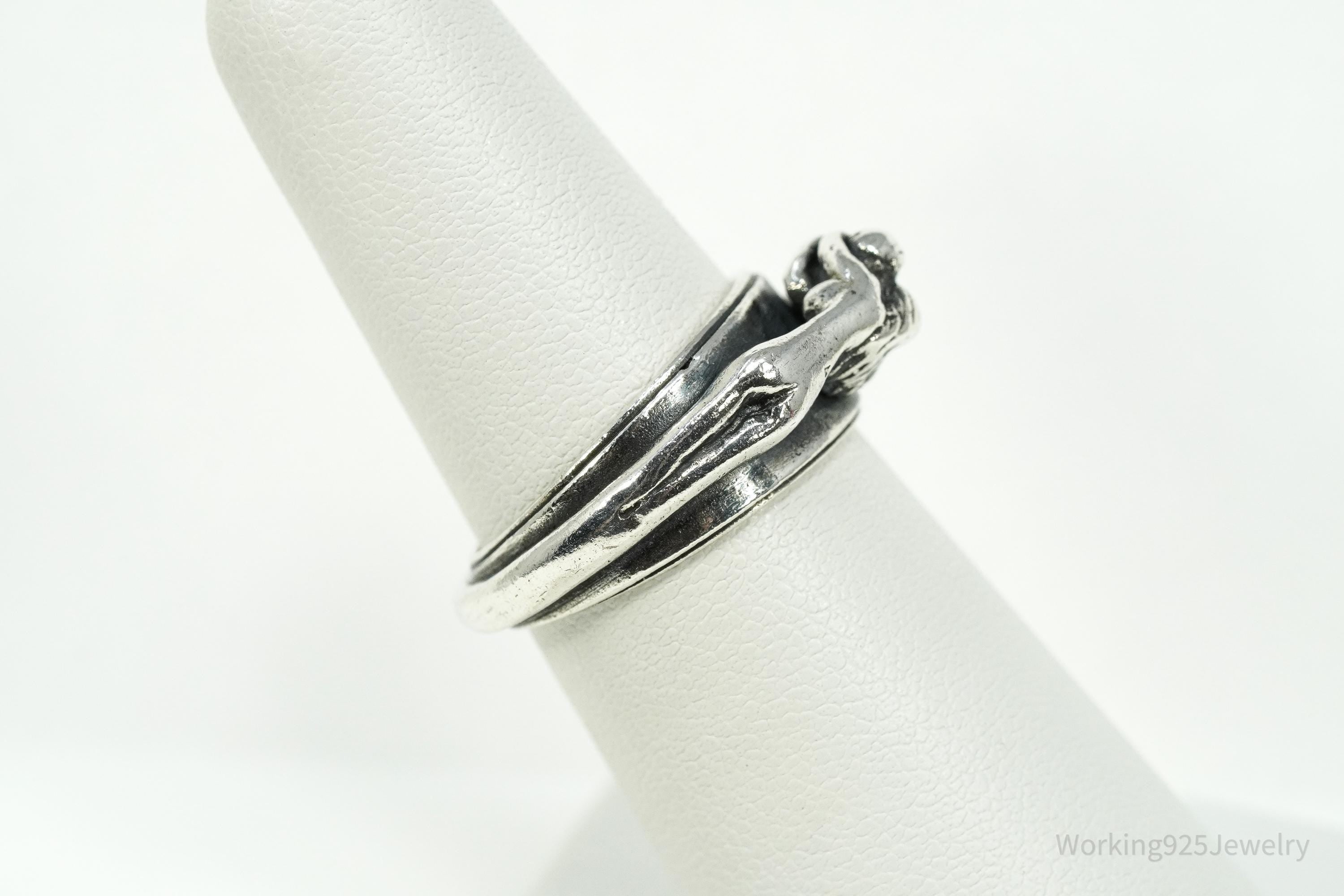 Vintage Kissing Couple Lovers Sex Sterling Silver Ring - Size 6.5