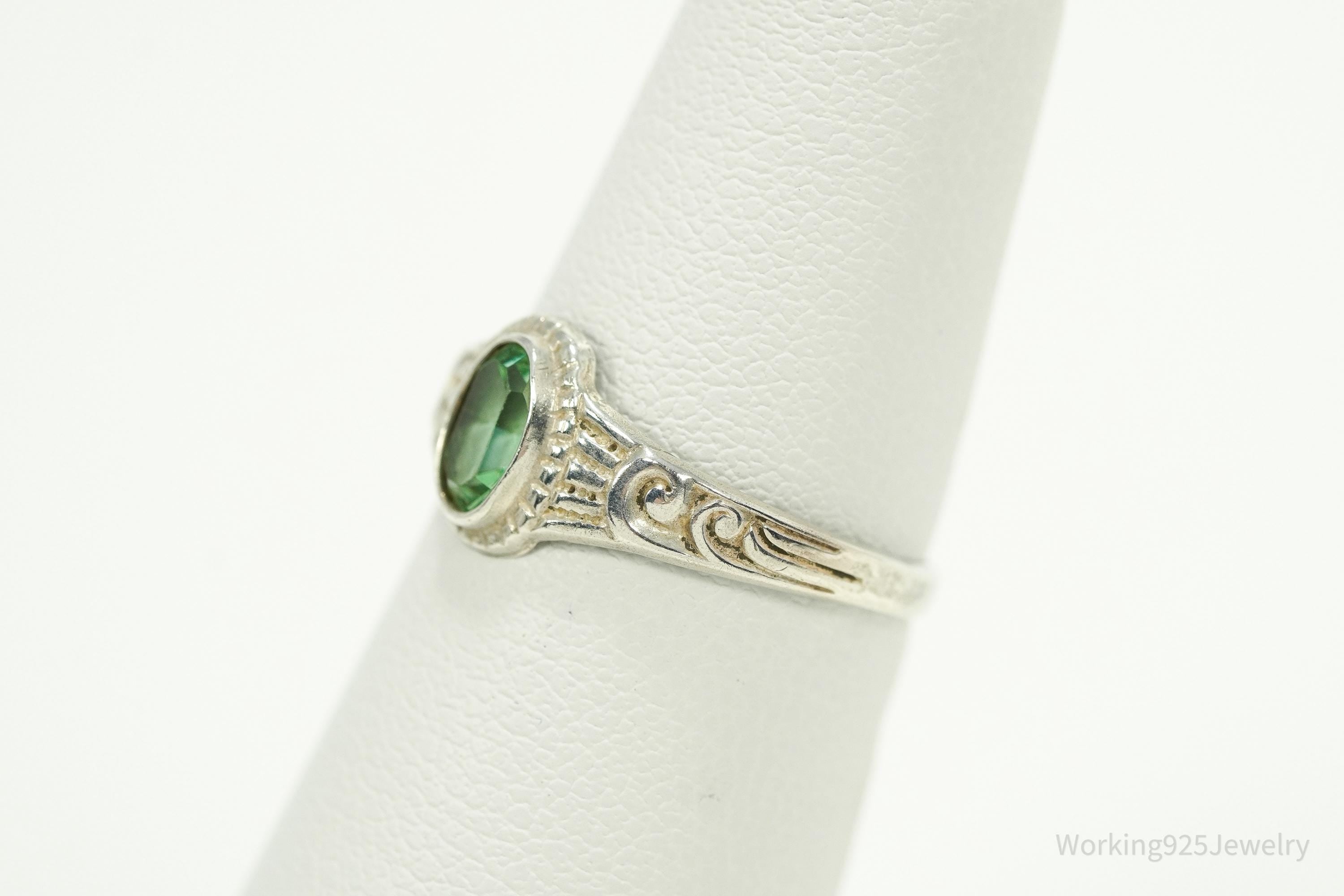 Antique Designer Uncas Green Glass Stone Sterling Silver Ring - Size 6