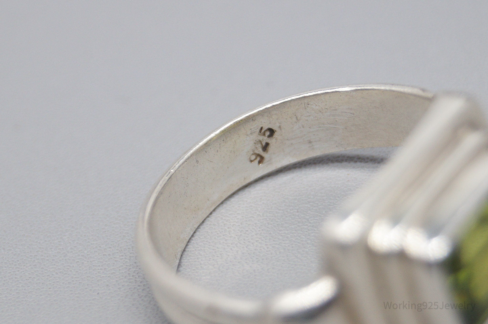 Vintage Peridot Sterling Silver Ring - Size 9.25