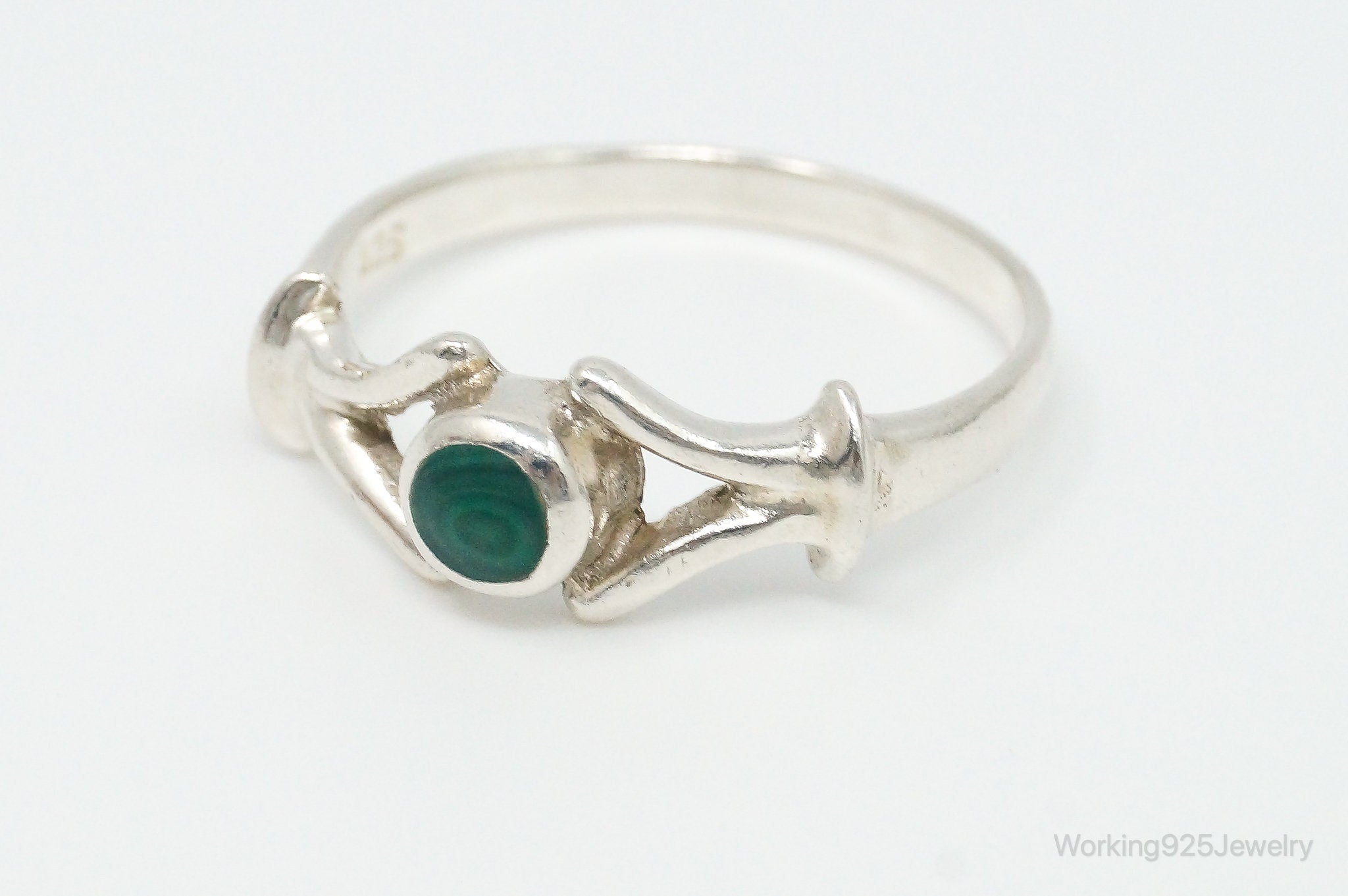 Vintage Malachite Sterling Silver Ring - Size 7.75
