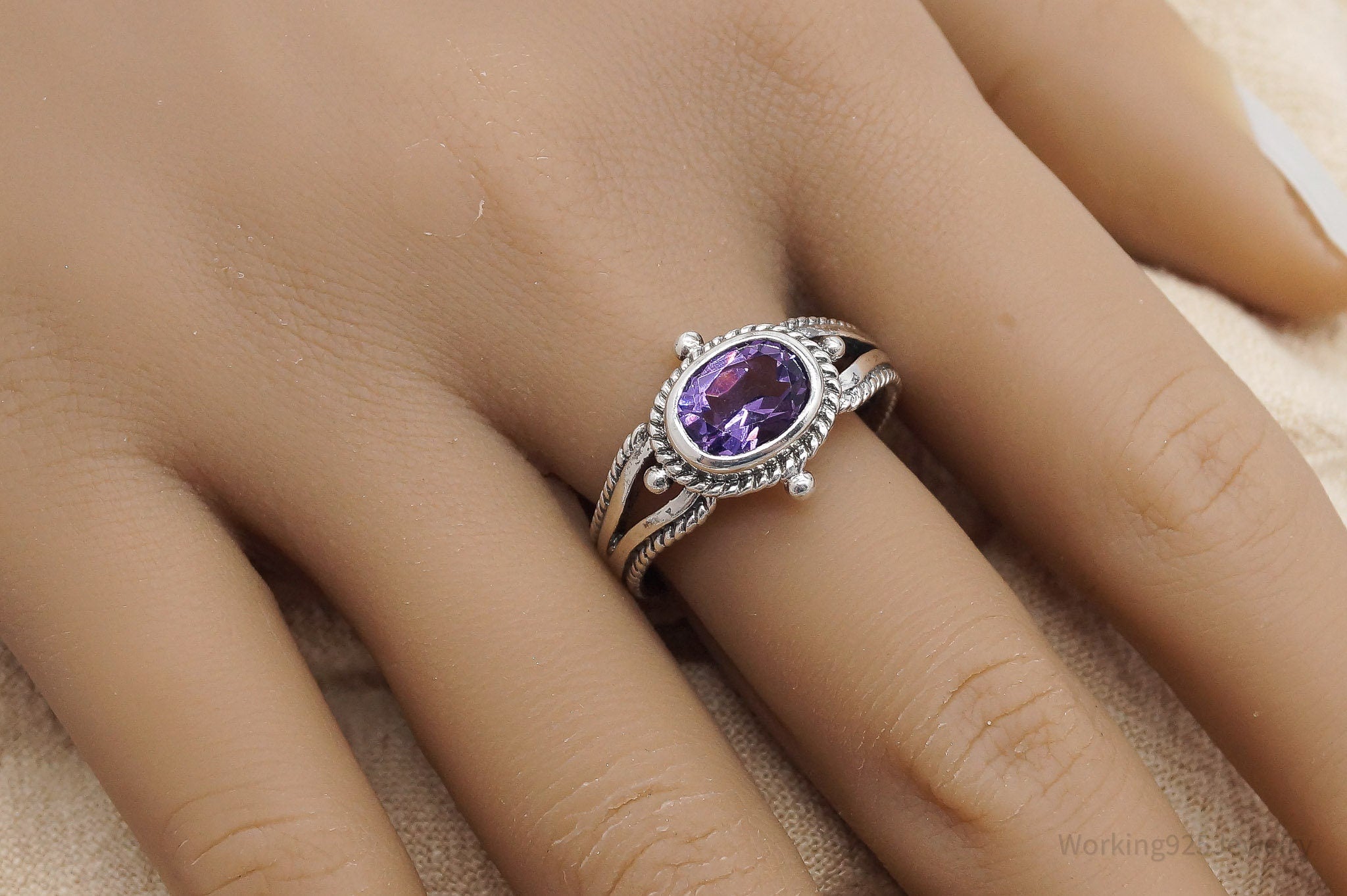 Vintage Amethyst Sterling Silver Ring - Size 10