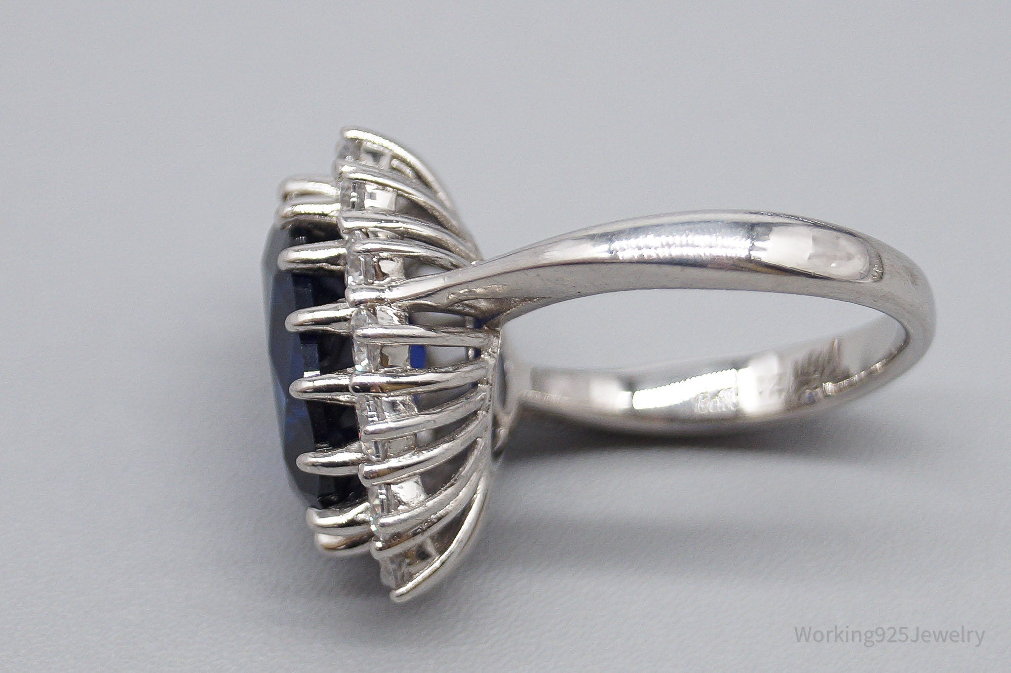 Vintage Lab Sapphire Cubic Zirconia Sterling Silver Ring - Size 5