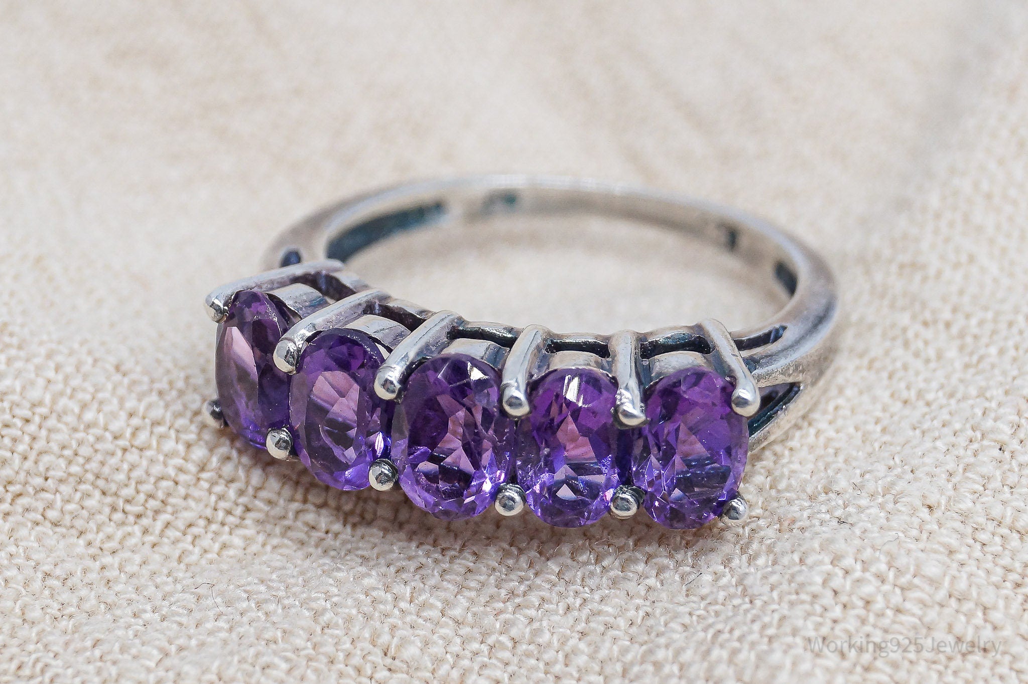 Vintage Amethyst Sterling Silver Ring - Size 7