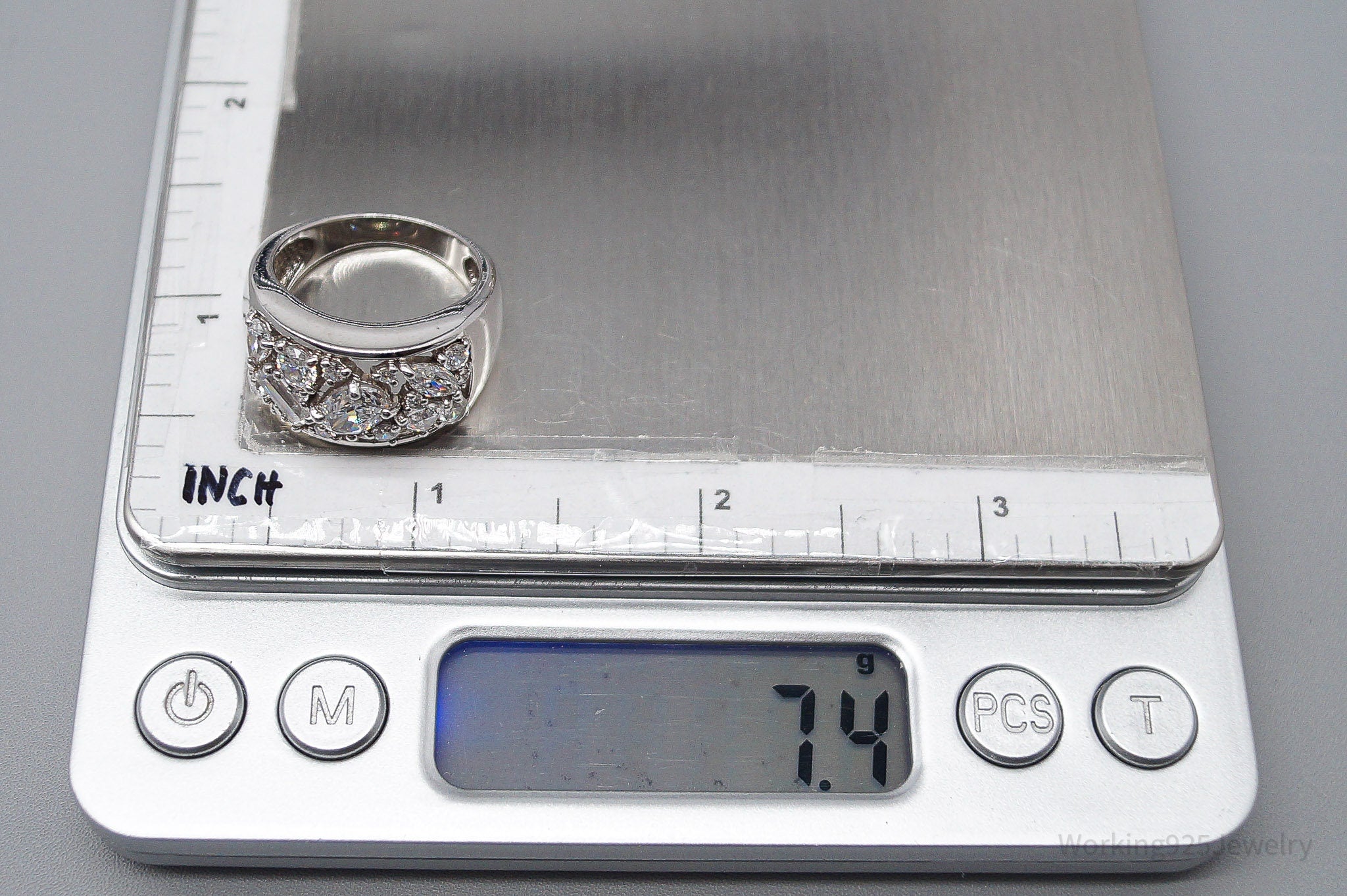 Vintage Cubic Zirconia Sterling Silver Band Ring - Size 7.75