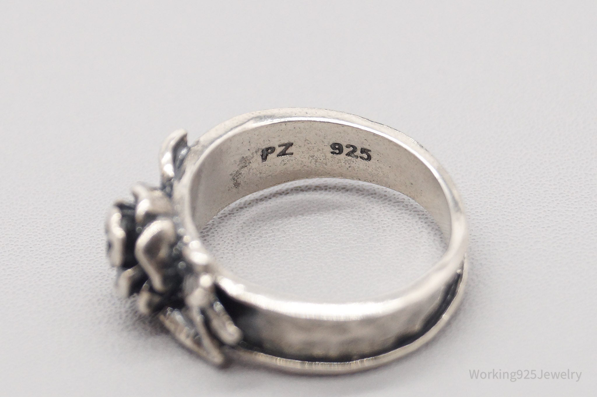 Vintage Israel Designer Paz PZ Rose Sterling Silver Band Ring - Size 5