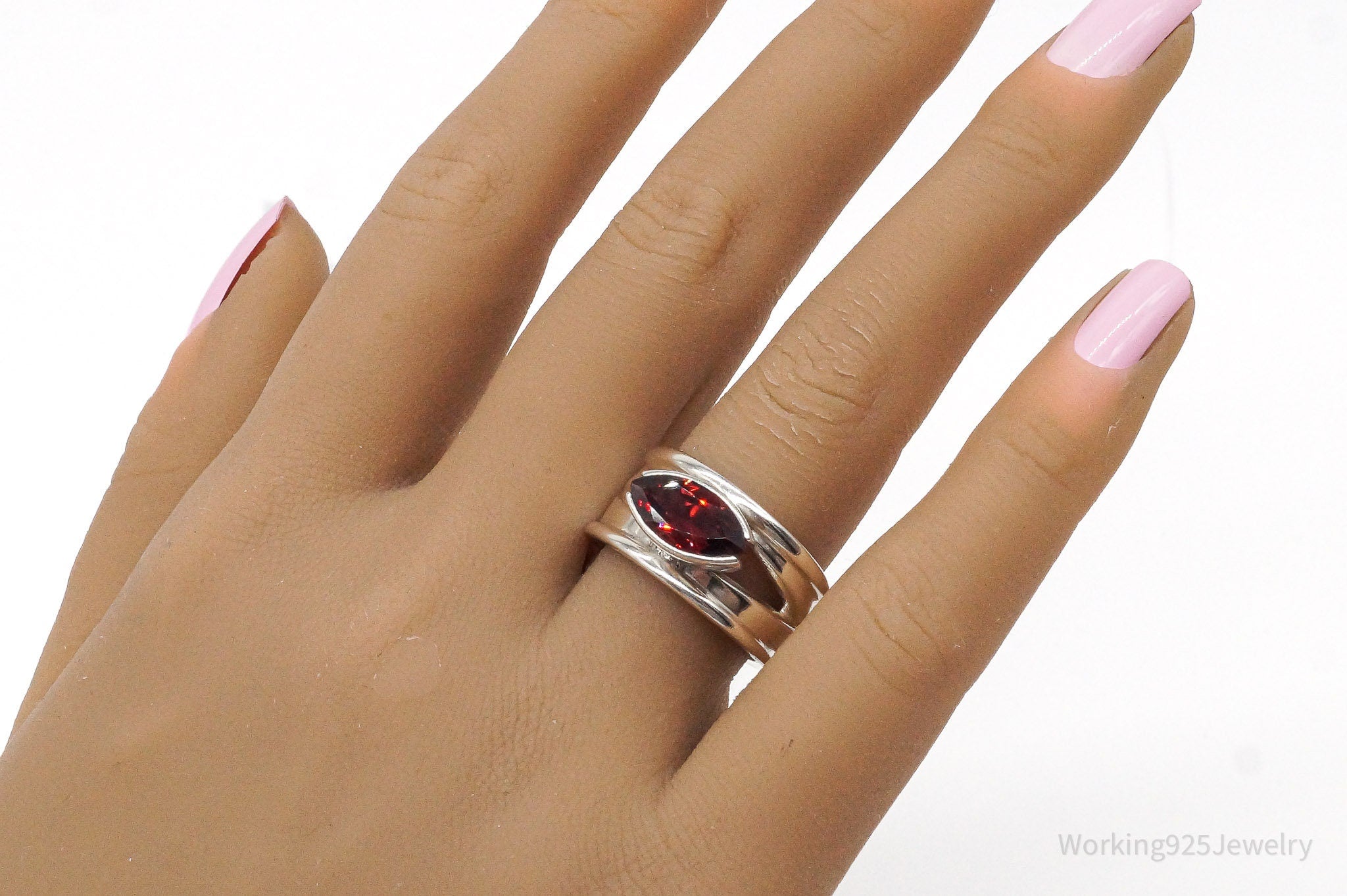 Vintage Garnet Sterling Silver Ring - Size 7.75