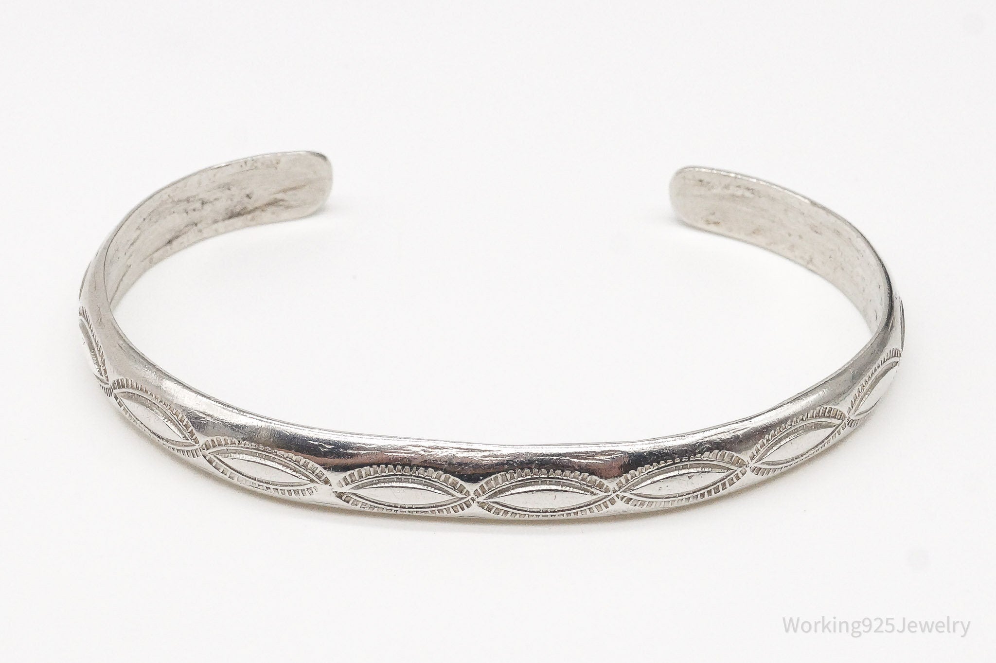 Vintage Native American Unsigned Silver Cuff Bracelet