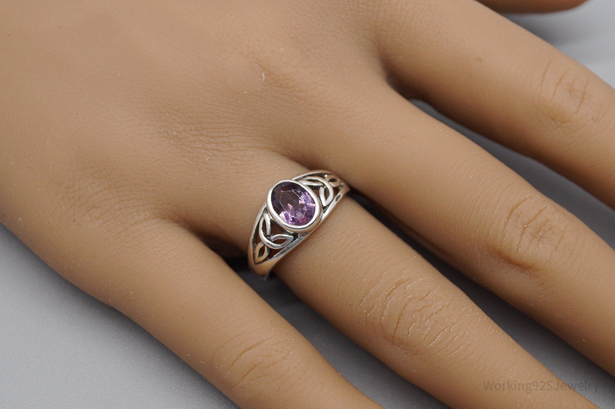 Vintage Amethyst Trinity Celtic Knot Sterling Silver Ring - Size 7