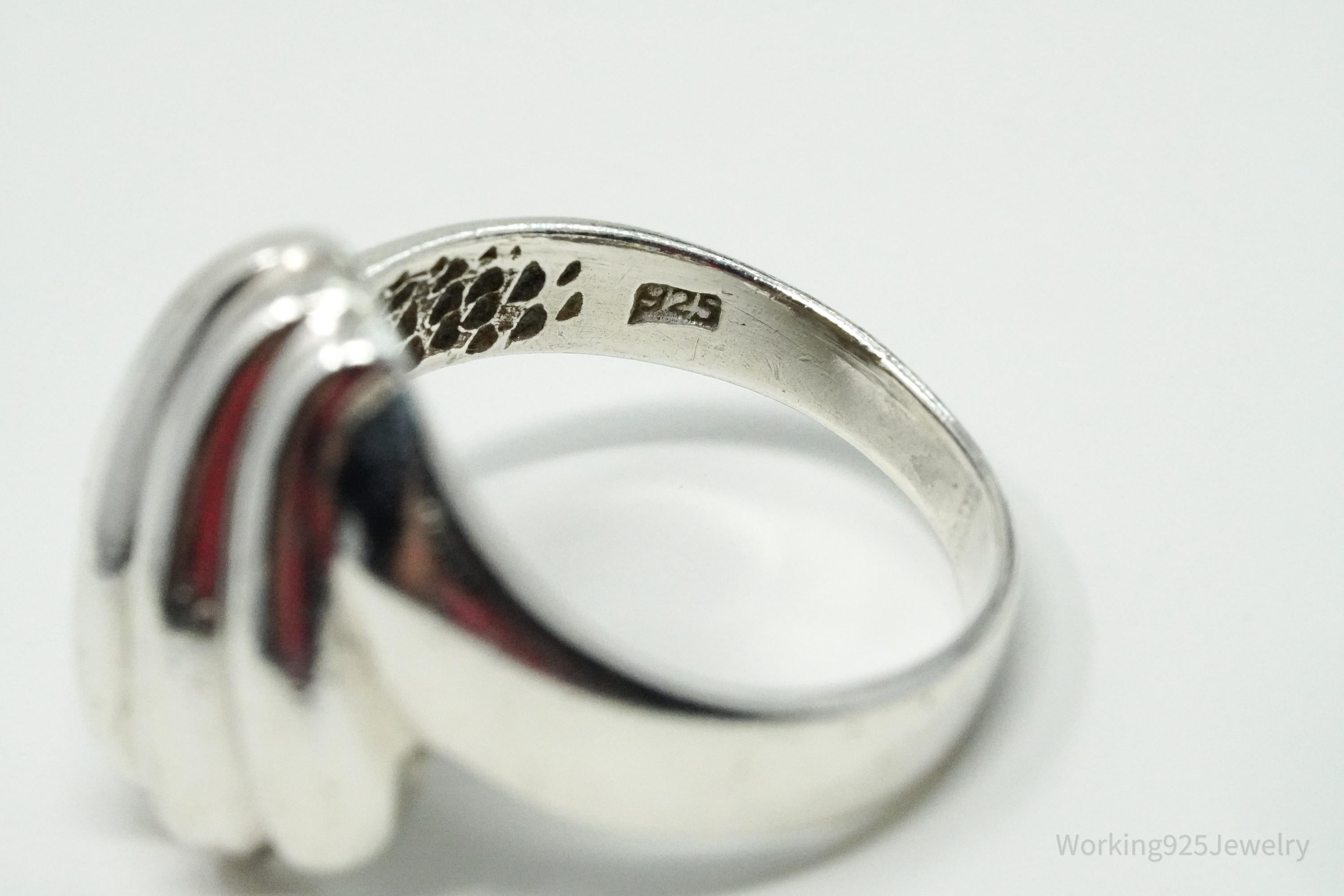 Vintage Puffy Ribbed Modernist Style Sterling Silver Ring - Size 6.75