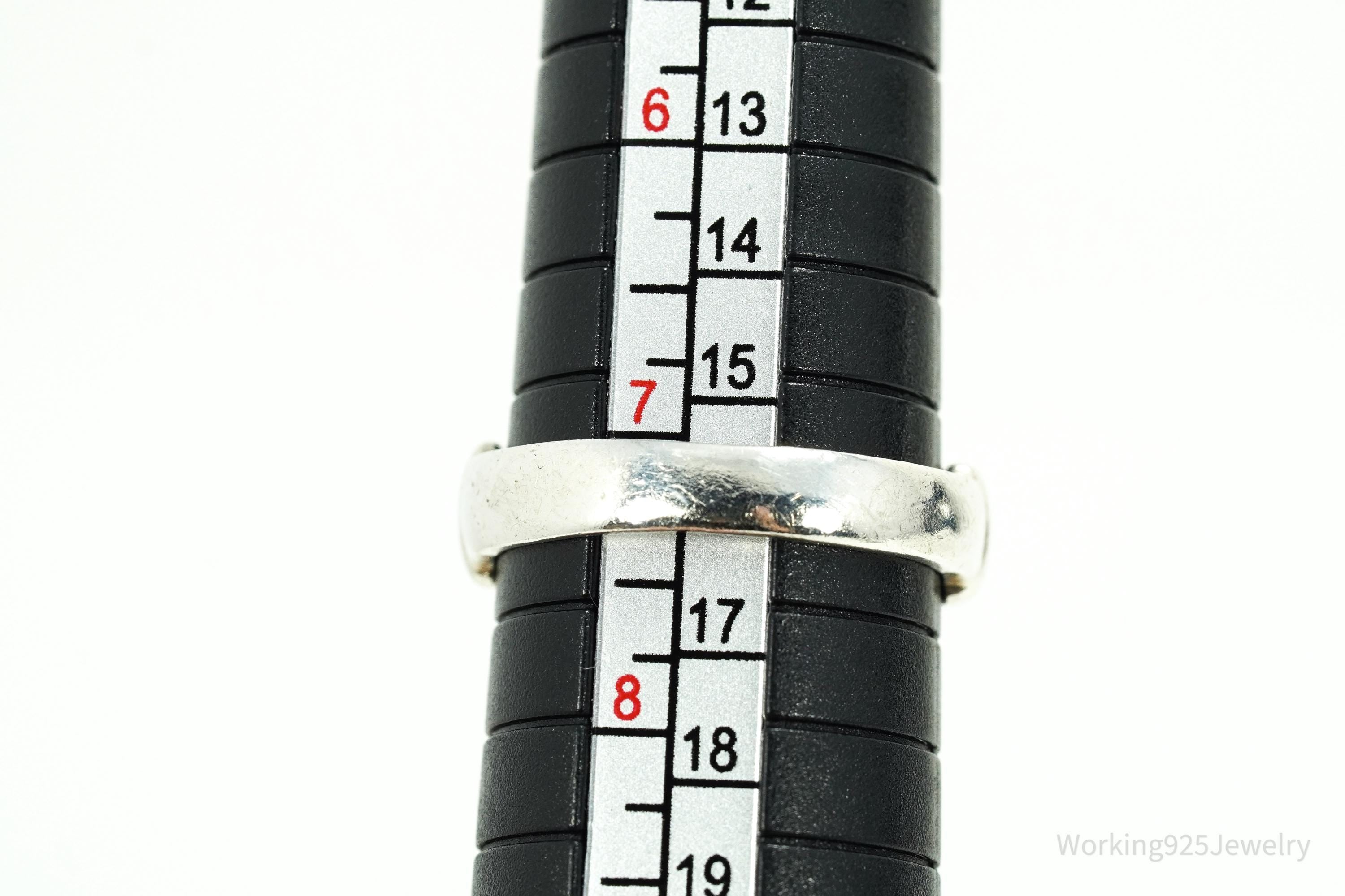 Vintage Irish Claddagh Sterling Silver Ring - Size 7.25