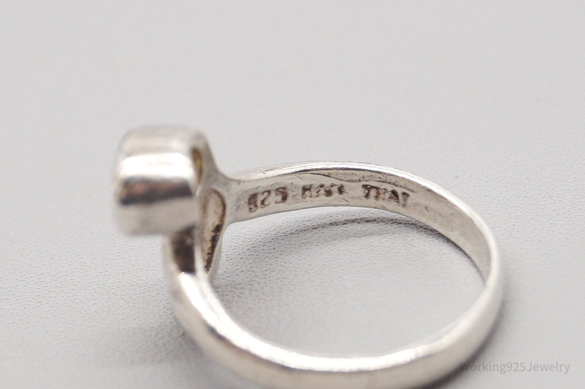 Vintage Cubic Zirconia Sterling Silver Ring - Size 6.75