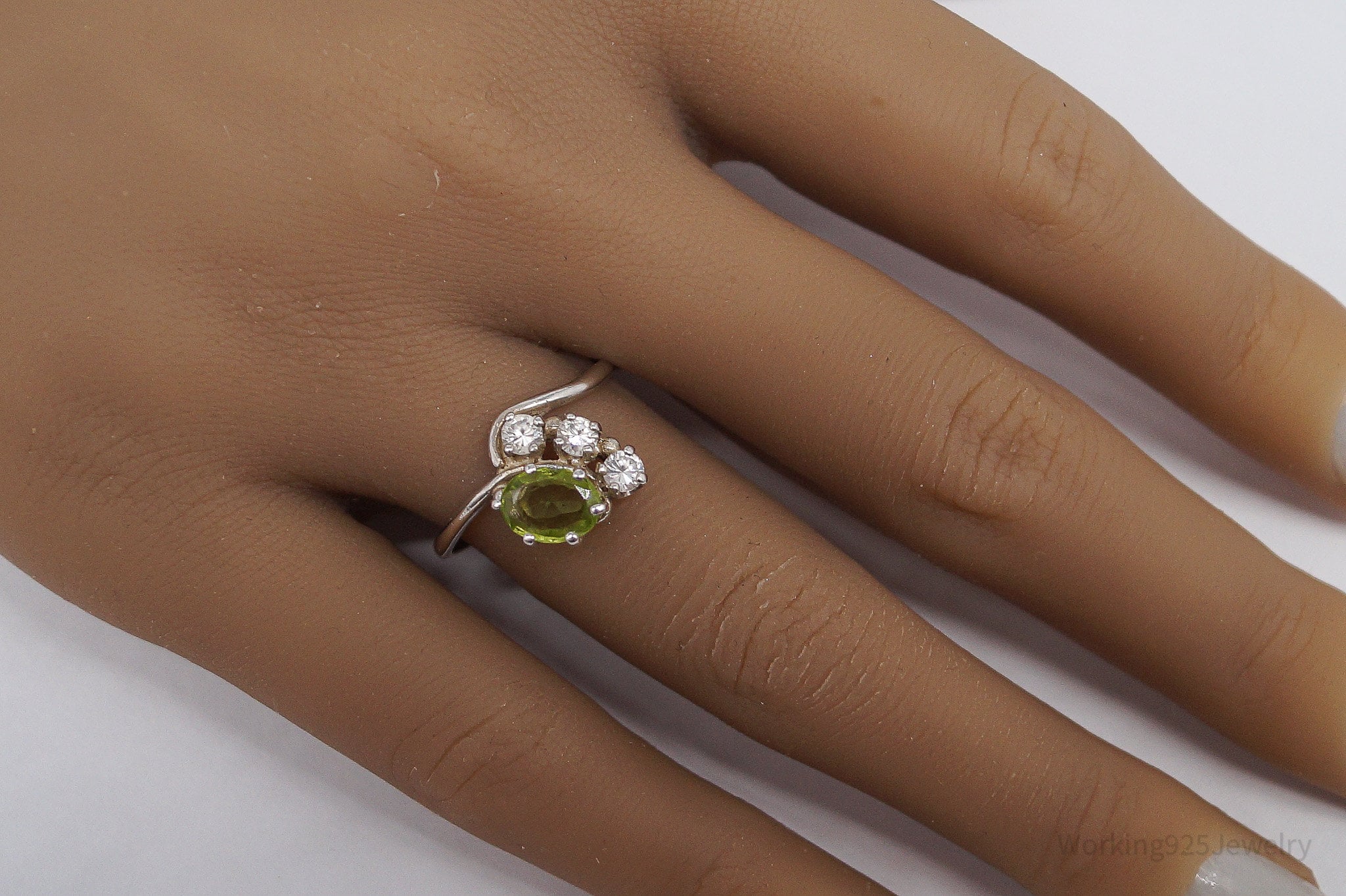 Vintage Peridot & Cubic Zirconia Sterling Silver Ring - Size 8.25