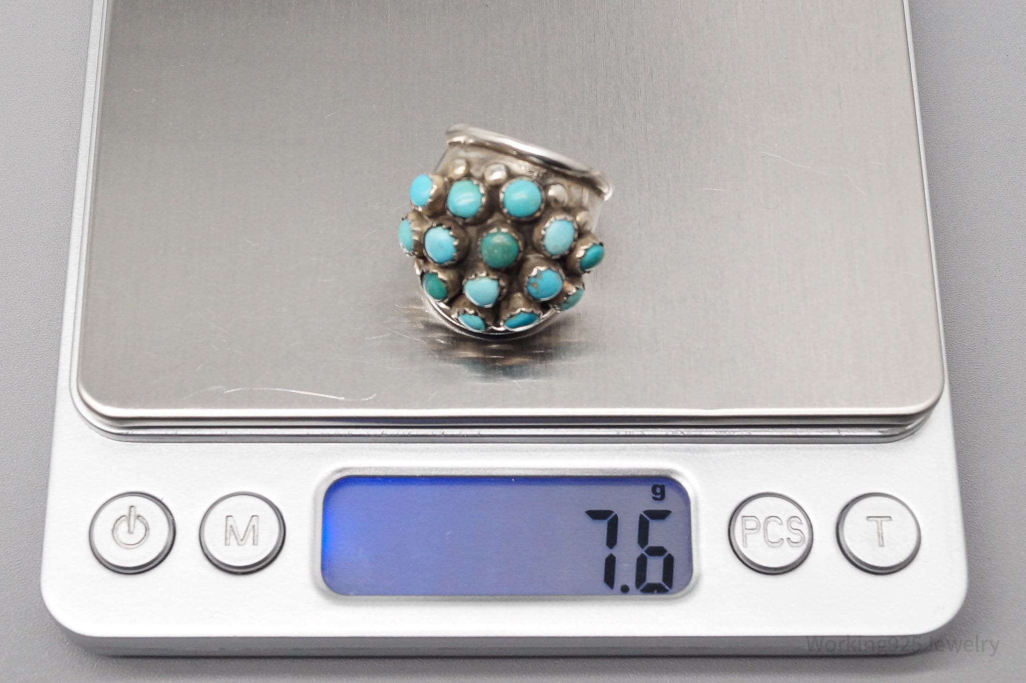 Vintage Native American Turquoise Unsigned Silver Ring - SZ 6.25