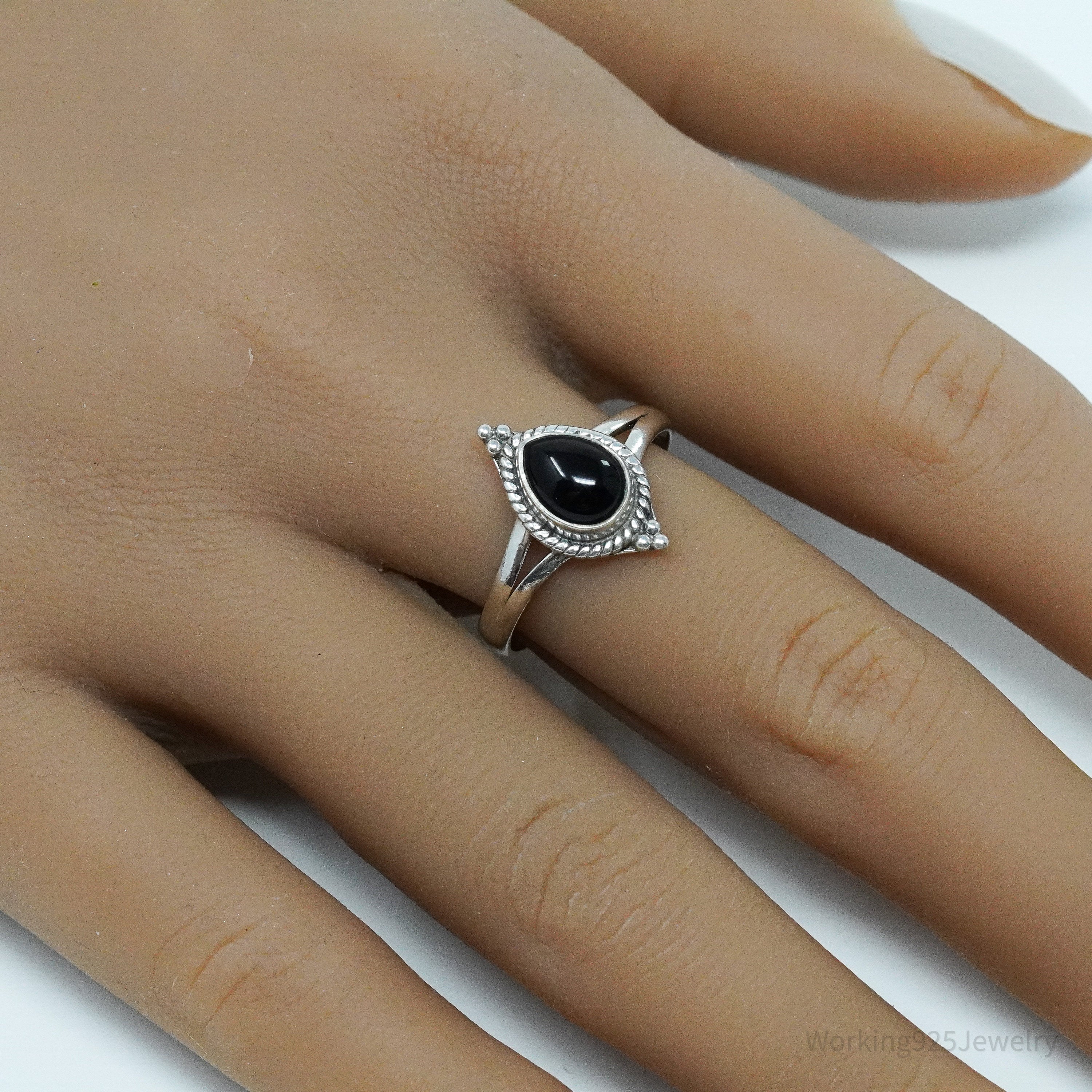 Vintage Black Onyx Sterling Silver Ring - Size 9.25