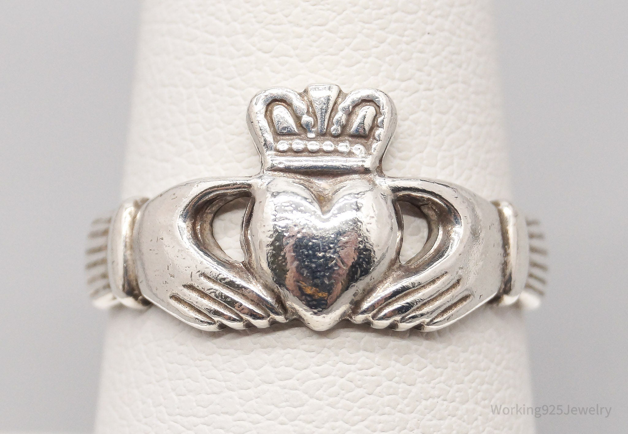 Vintage Ireland Designer SD Claddagh Sterling Silver Ring - Size 7.75