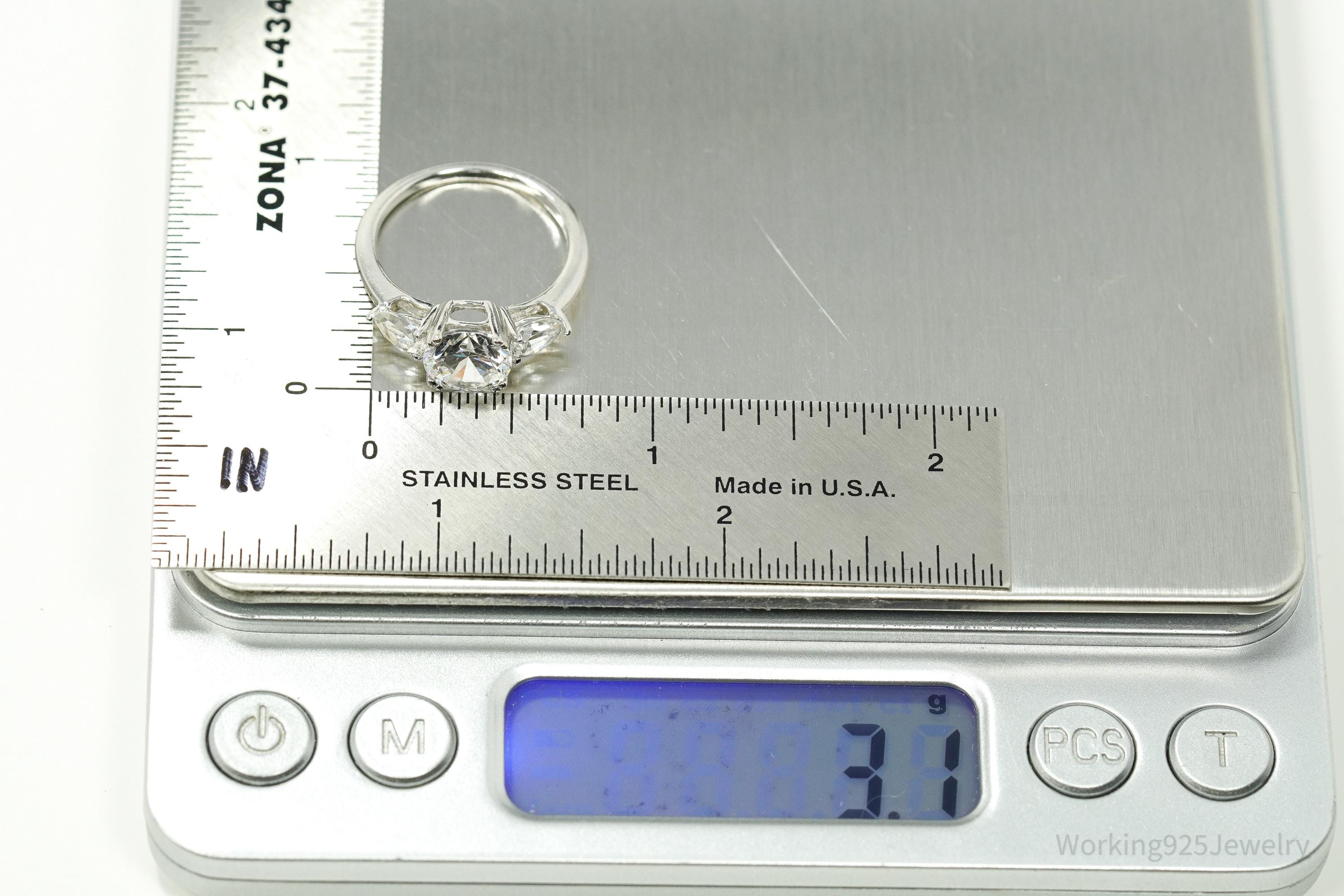 Vintage Cubic Zirconia Platinum Clad Sterling Silver Ring - Size 7.25