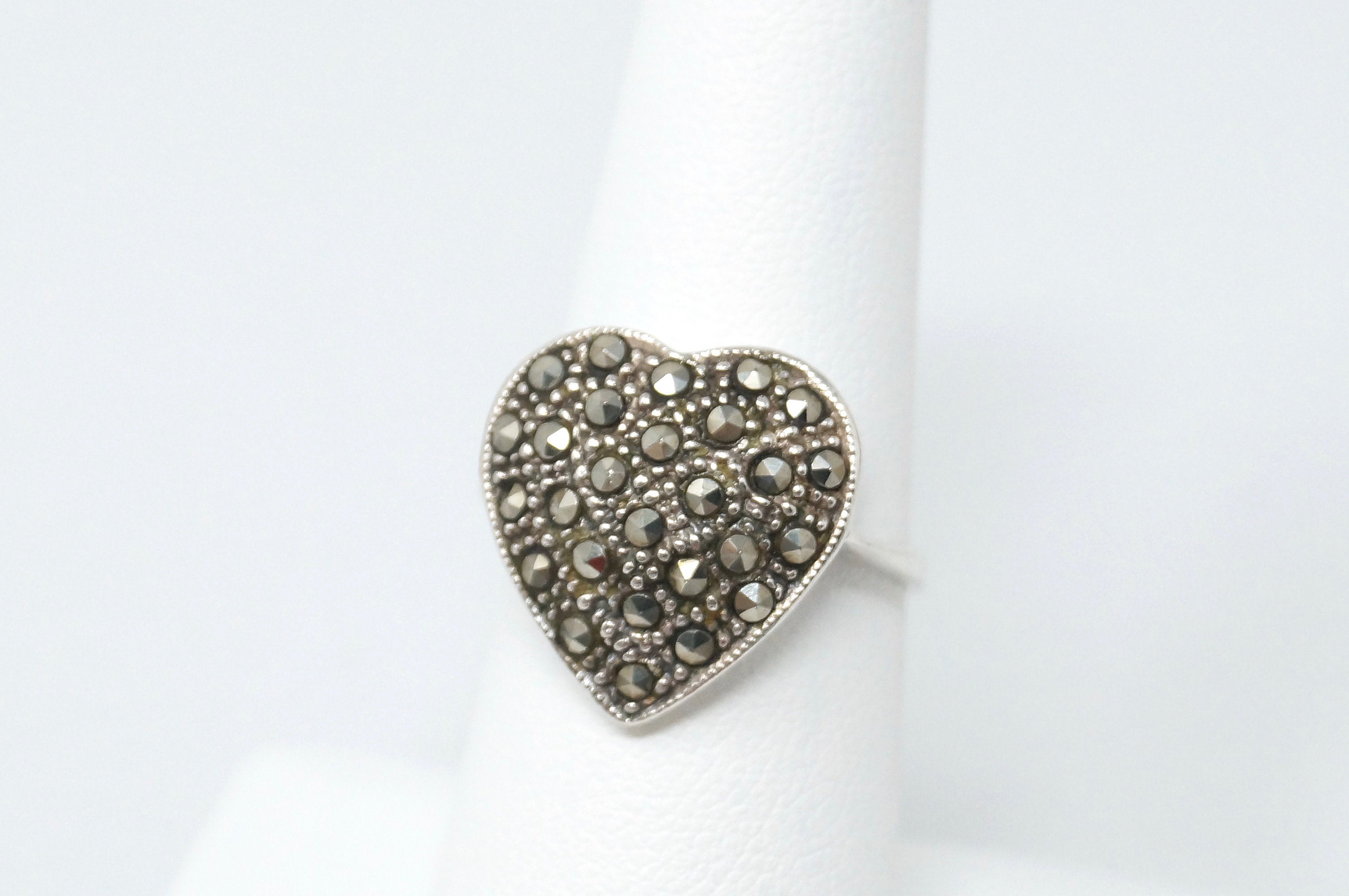 Vintage Large Marcasite Gemstone Studded Heart Sterling Silver Ring - Size 7