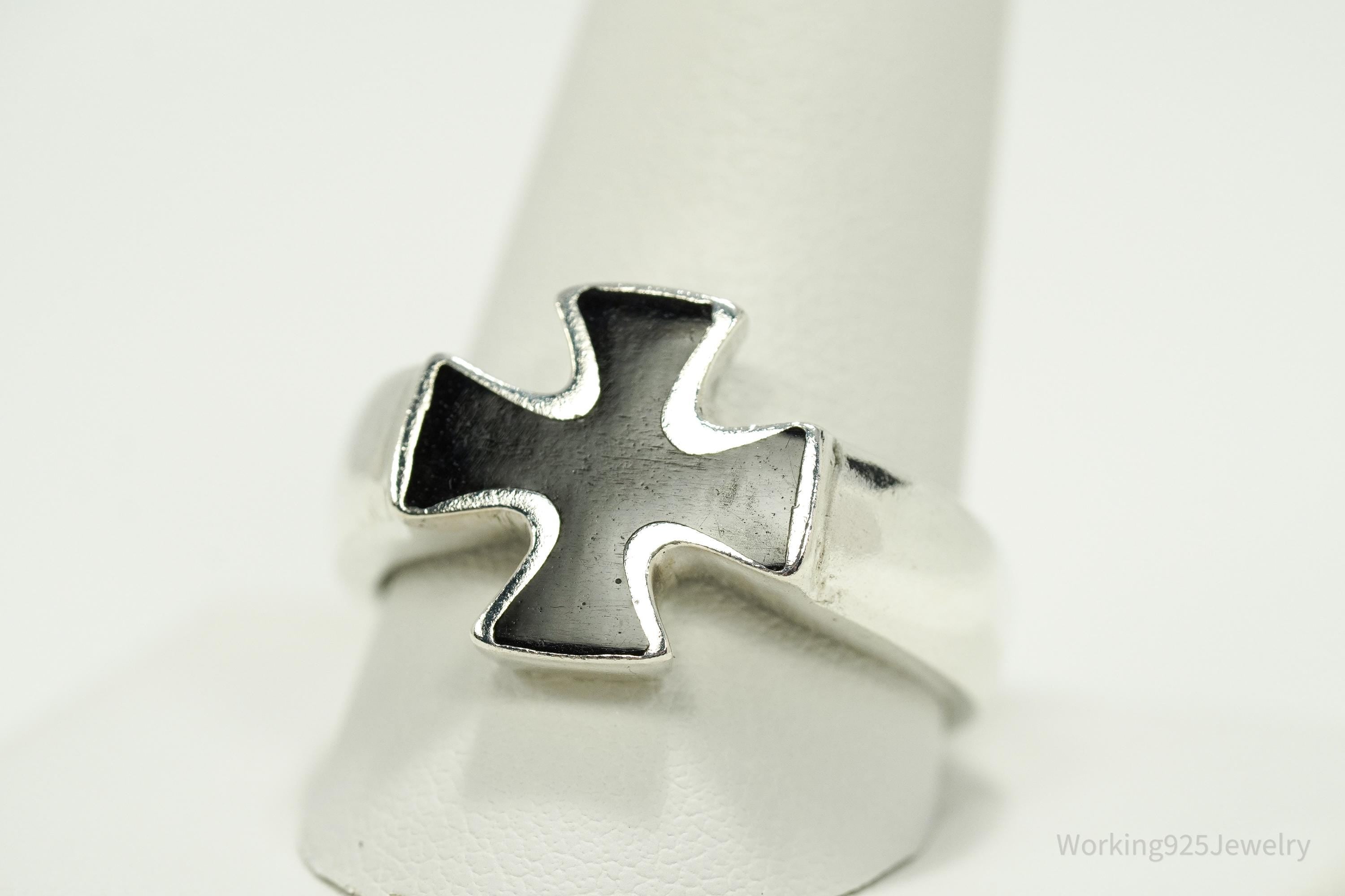 Vintage Black Inlay Iron Cross Sterling Silver Band Ring - Size 11.75