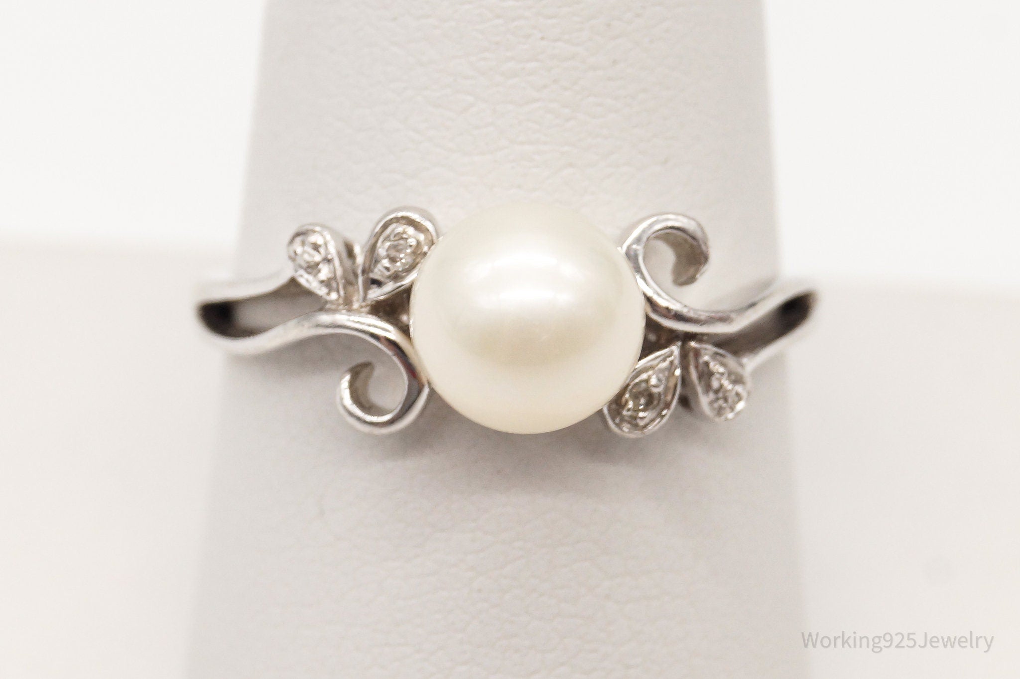 Vintage Pearl Cubic Zirconia Sterling Silver Ring - Size 8.75