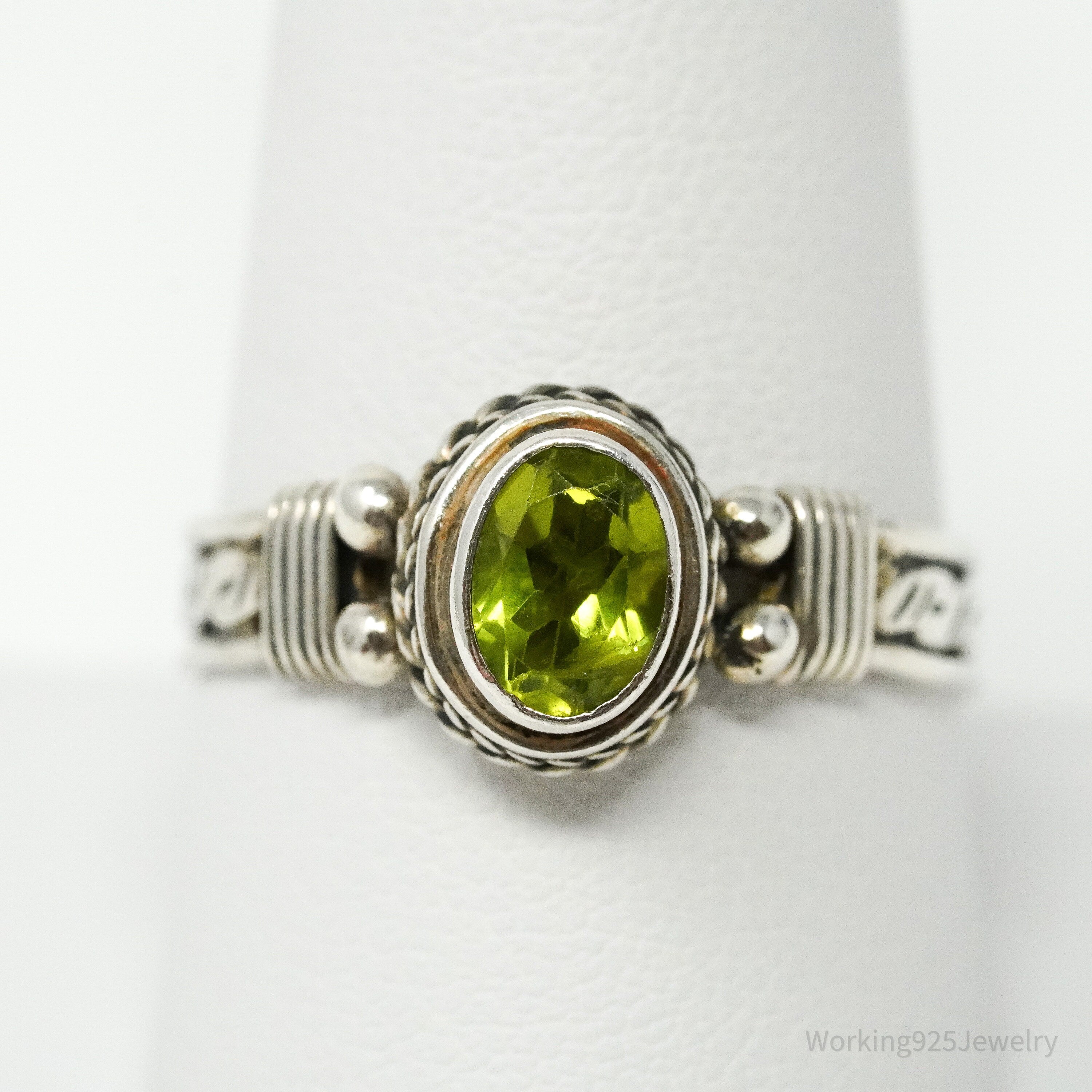 Vintage Peridot Sterling Silver Ring - Size 9.25