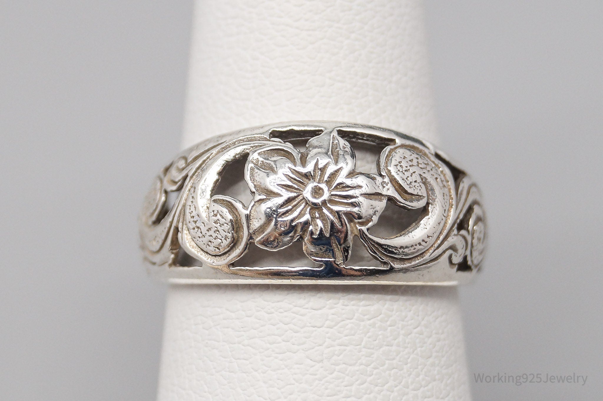 Vintage Etched Flower Swirls Sterling Silver Ring - Size 6.25