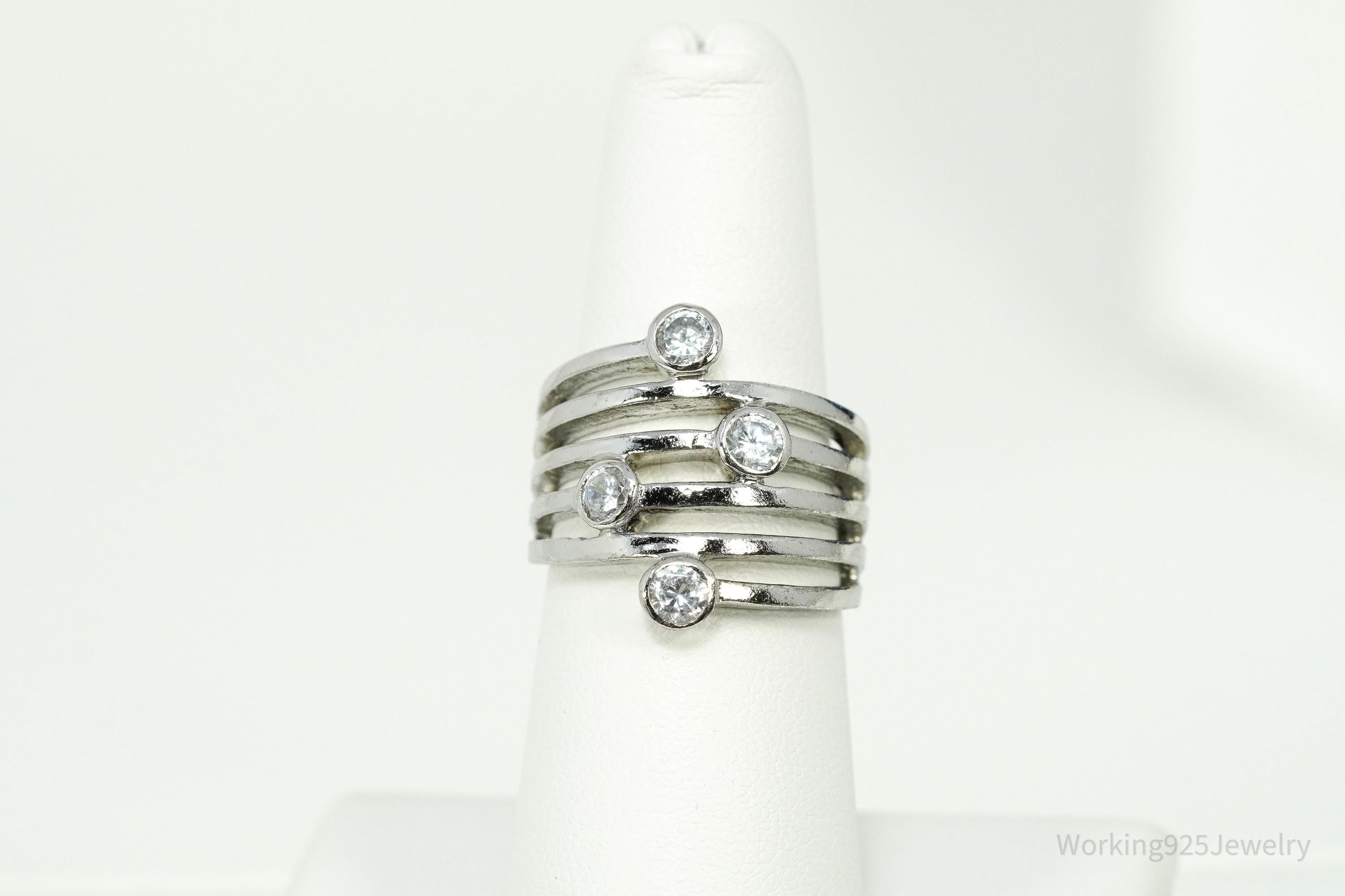 Vintage Cubic Zirconia Sterling Silver Band Ring - Size 6.75