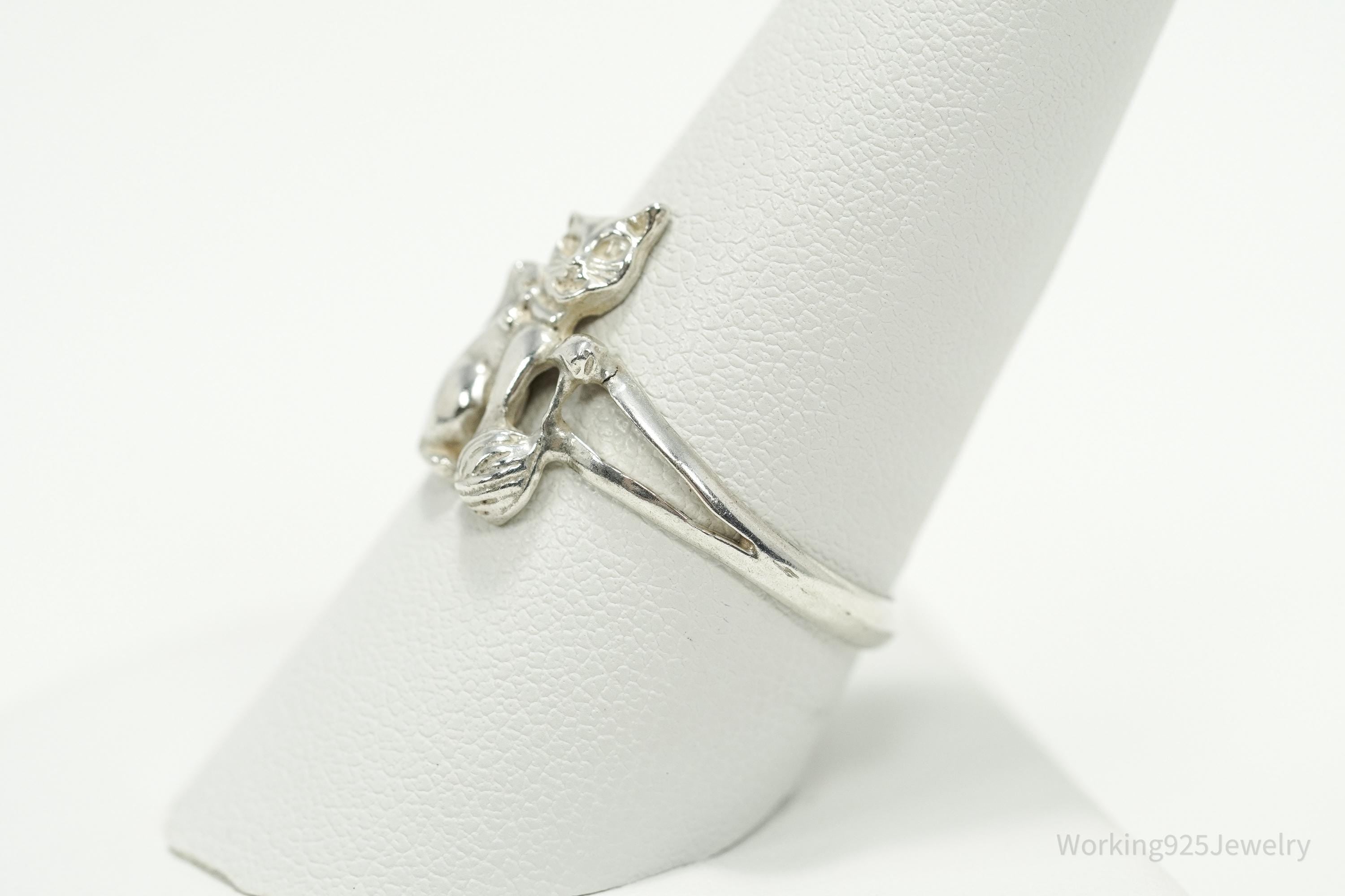 Vintage Cat & Yarn Sterling Silver Ring - Size 9.25