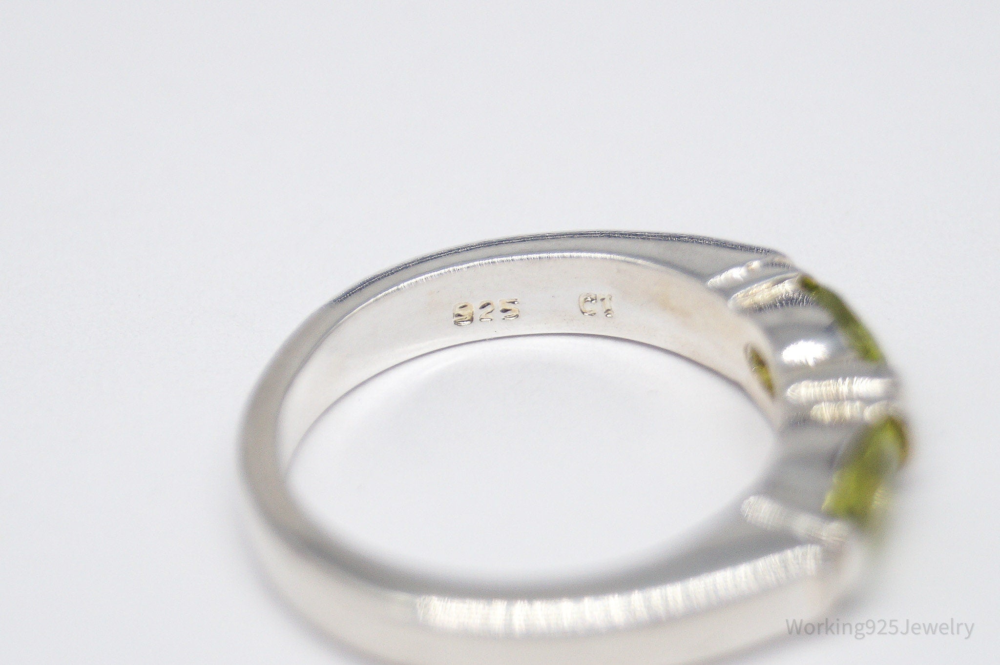 Vintage Peridot Sterling Silver Ring - Size 6