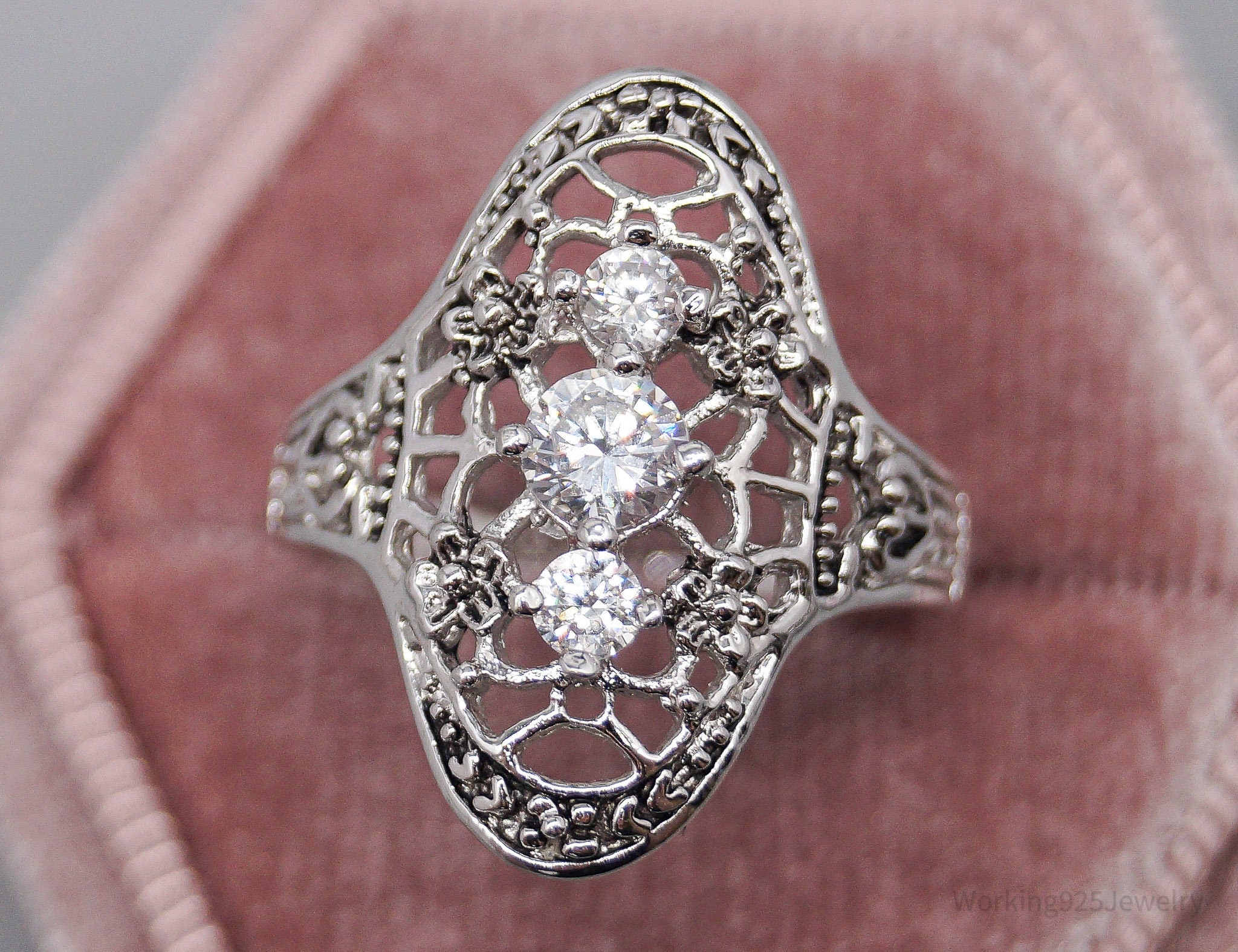 Vintage Cubic Zirconia Sterling Silver Ring - Size 7