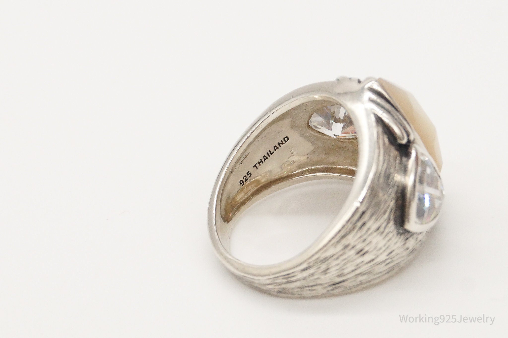 Designer Silpada Mother Of Pearl Cubic Zirconia Sterling Silver Ring Size 7.25