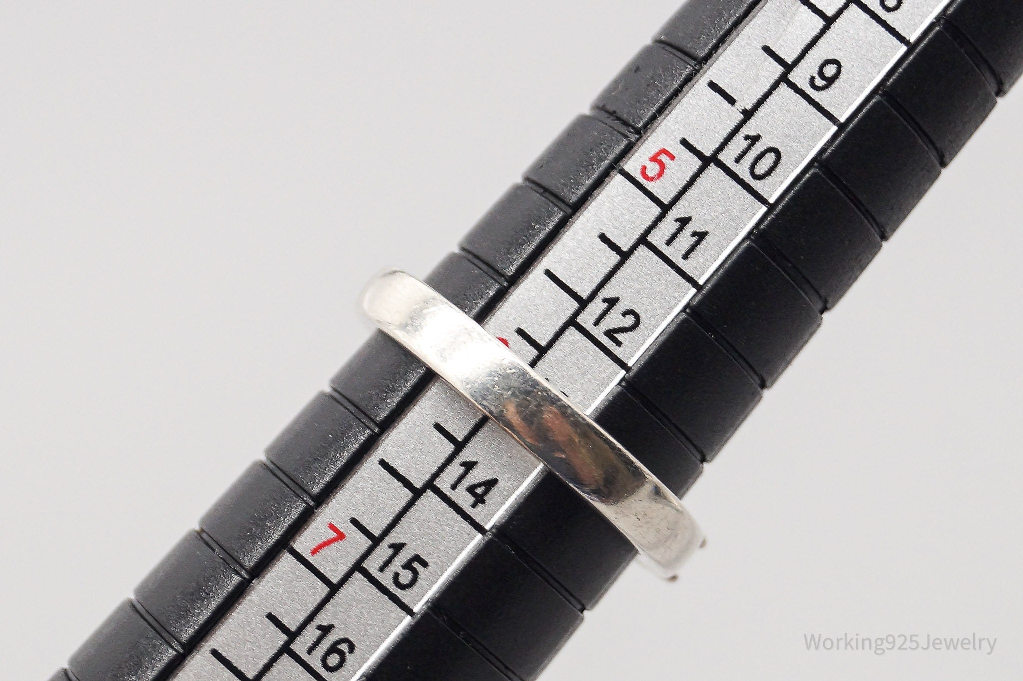 Vintage Cubic Zirconia Sterling Silver Ring - Size 6