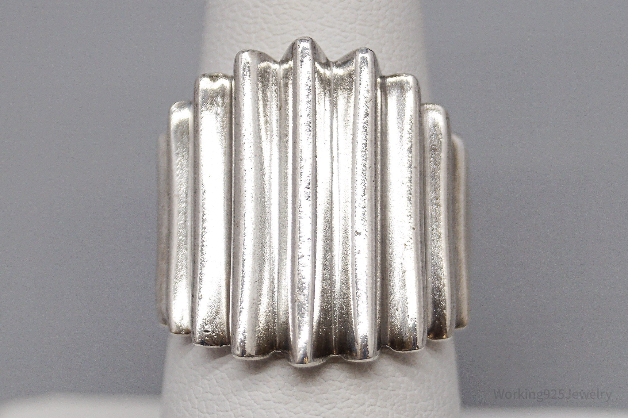 Vintage Puffy Ribbed Modernist Style Sterling Silver Ring - Size 7.75