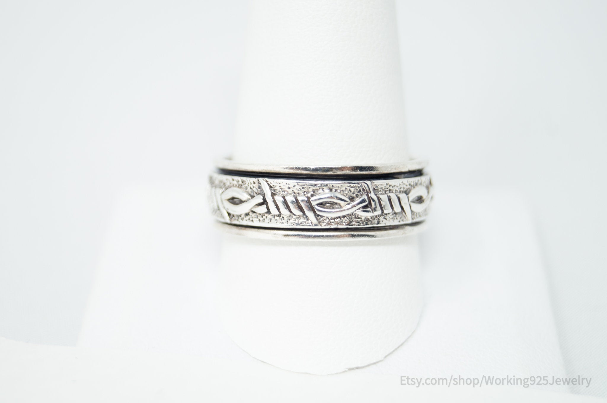 Vintage Barbed Wire Wrap Designer Sterling Silver Spinner Band Ring Sz 11.5