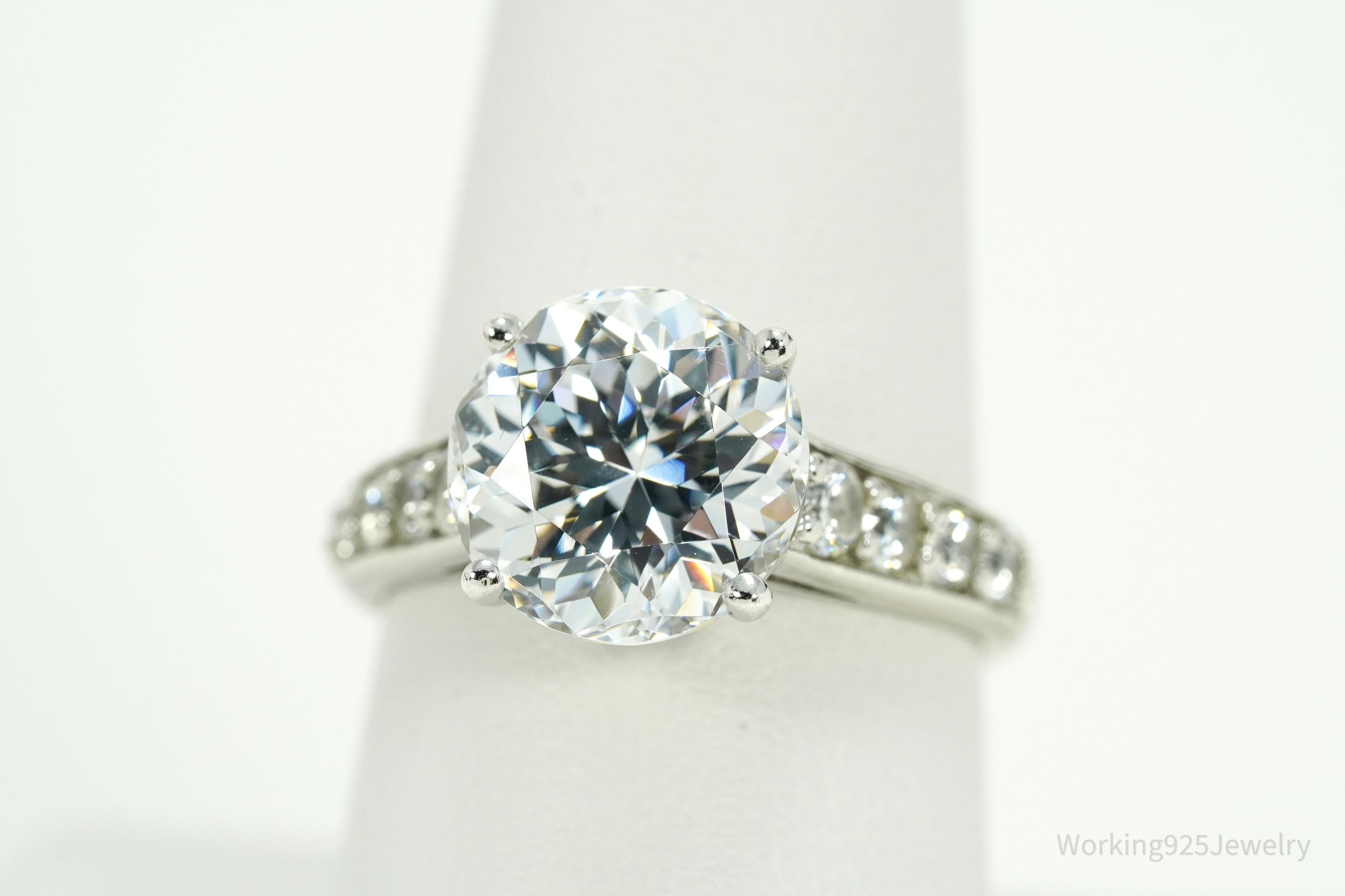 Vintage Cubic Zirconia Platinum Clad Sterling Silver Ring - Size 8.25