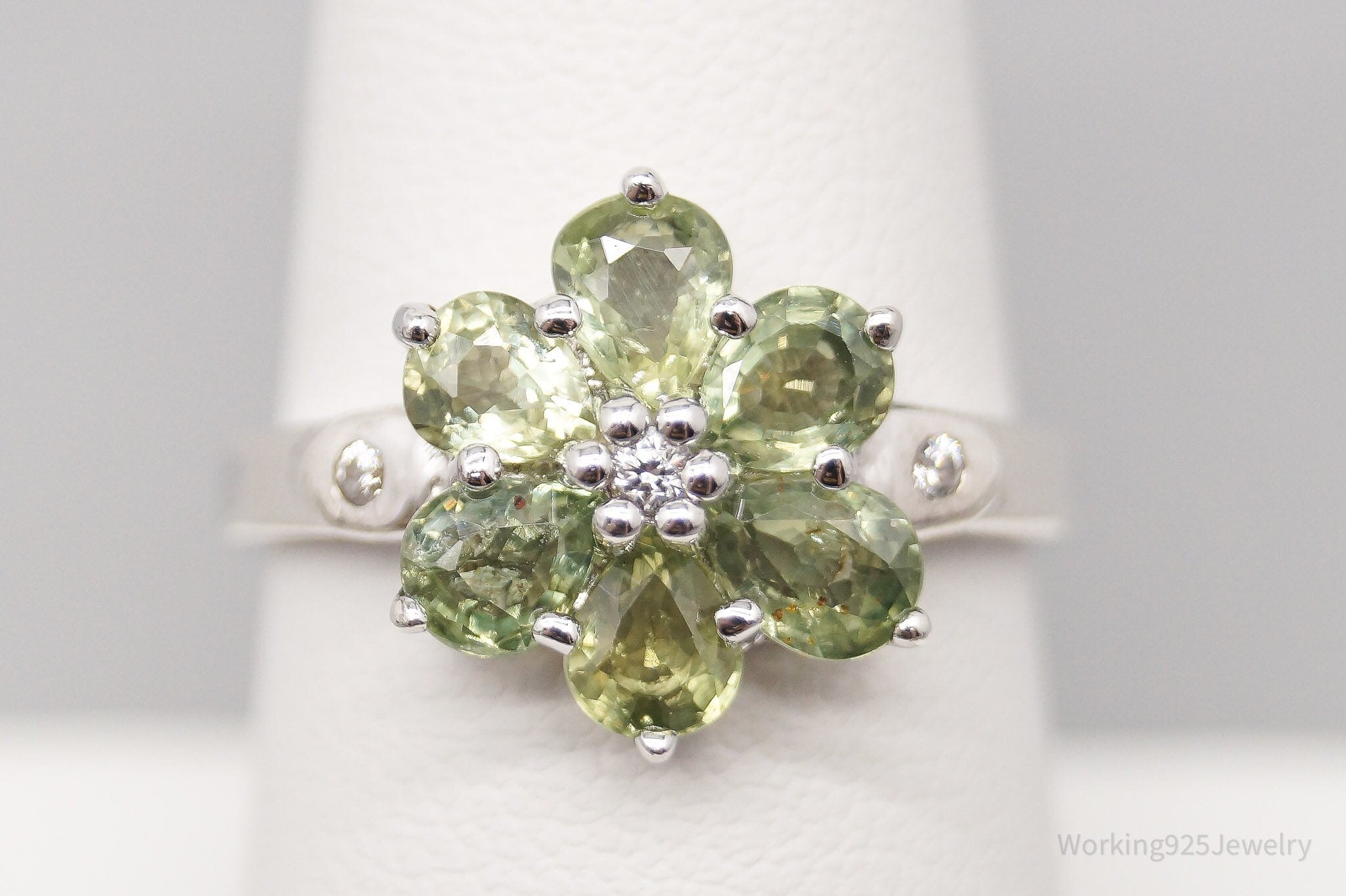 JTV TGGC Green Stone White Topaz Sterling Silver Flower Ring - Size 8