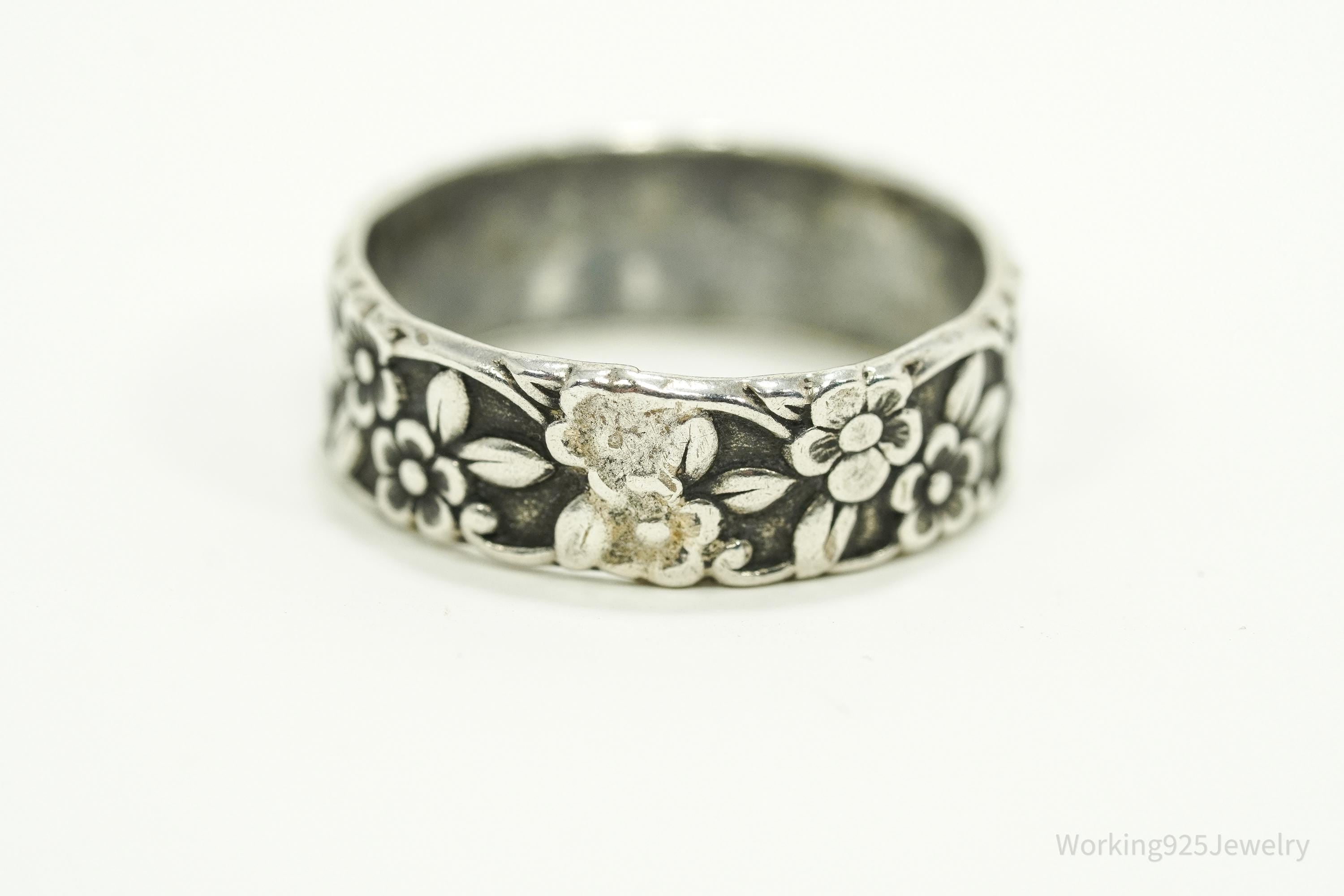 Antique Flowers Sterling Silver Band Ring - Size 7