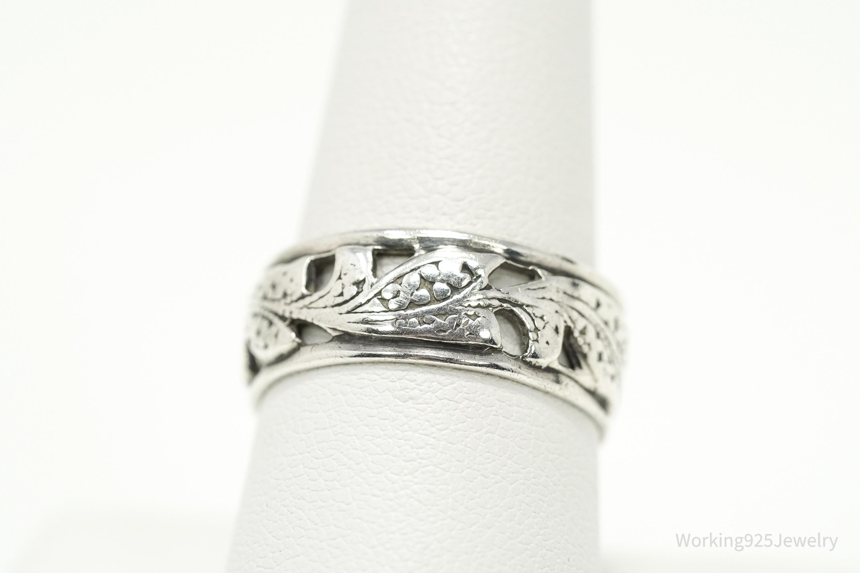 Antique Floral Pattern Sterling Silver Band Ring - Size 9.25