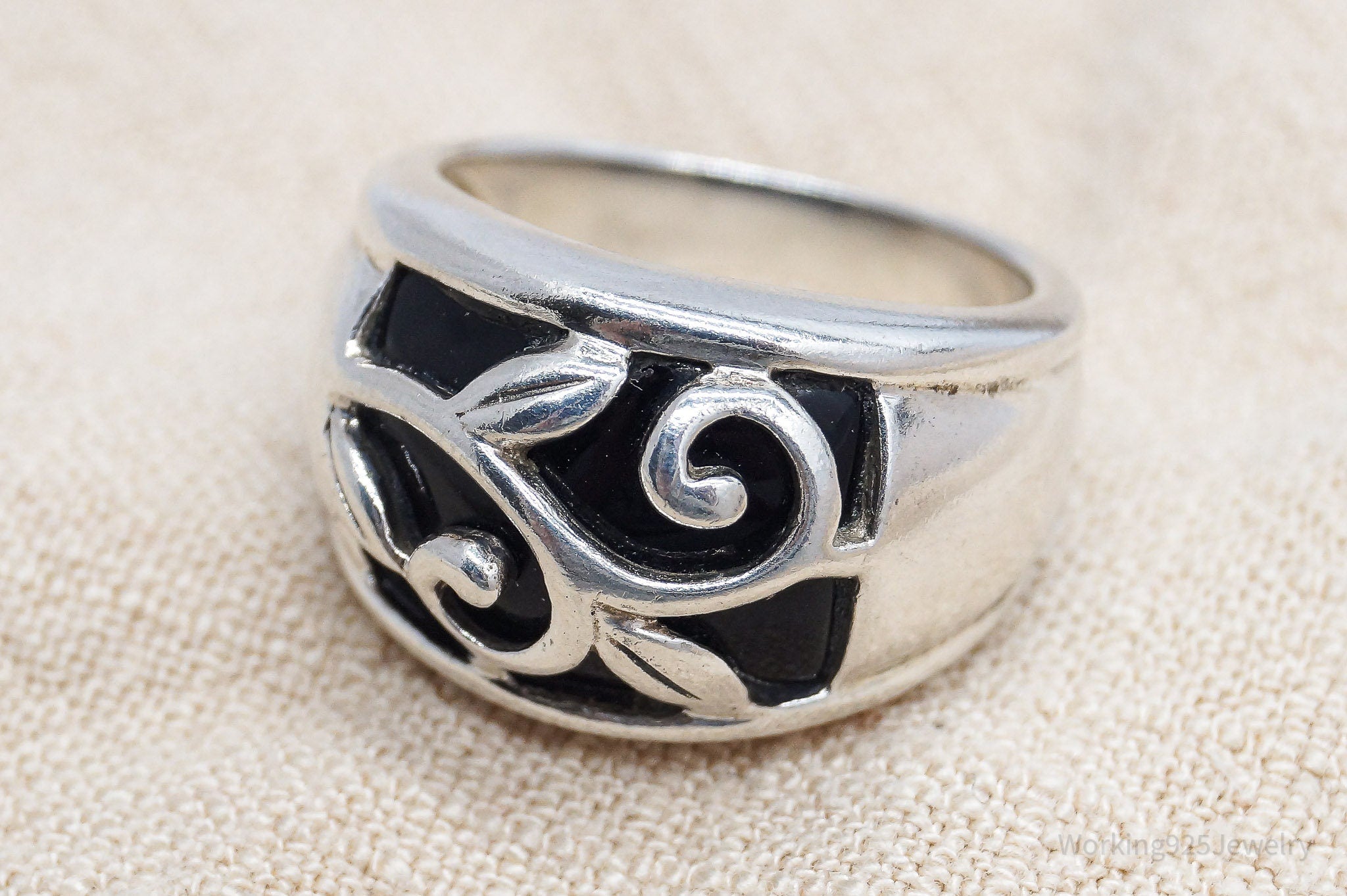 Vintage Black Onyx Sterling Silver Ring - Size 6.25