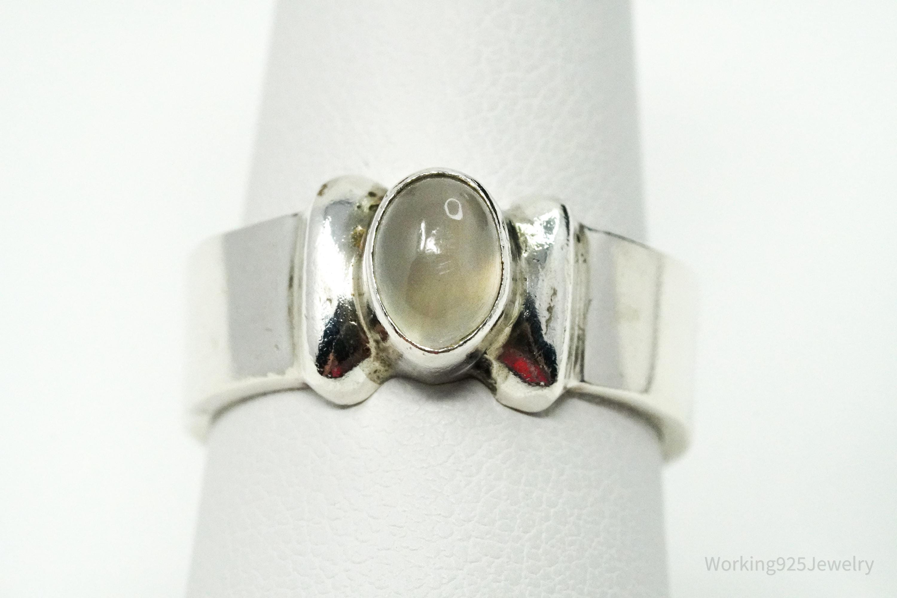 Vintage White Moonstone Sterling Silver Ring - Size 7.5